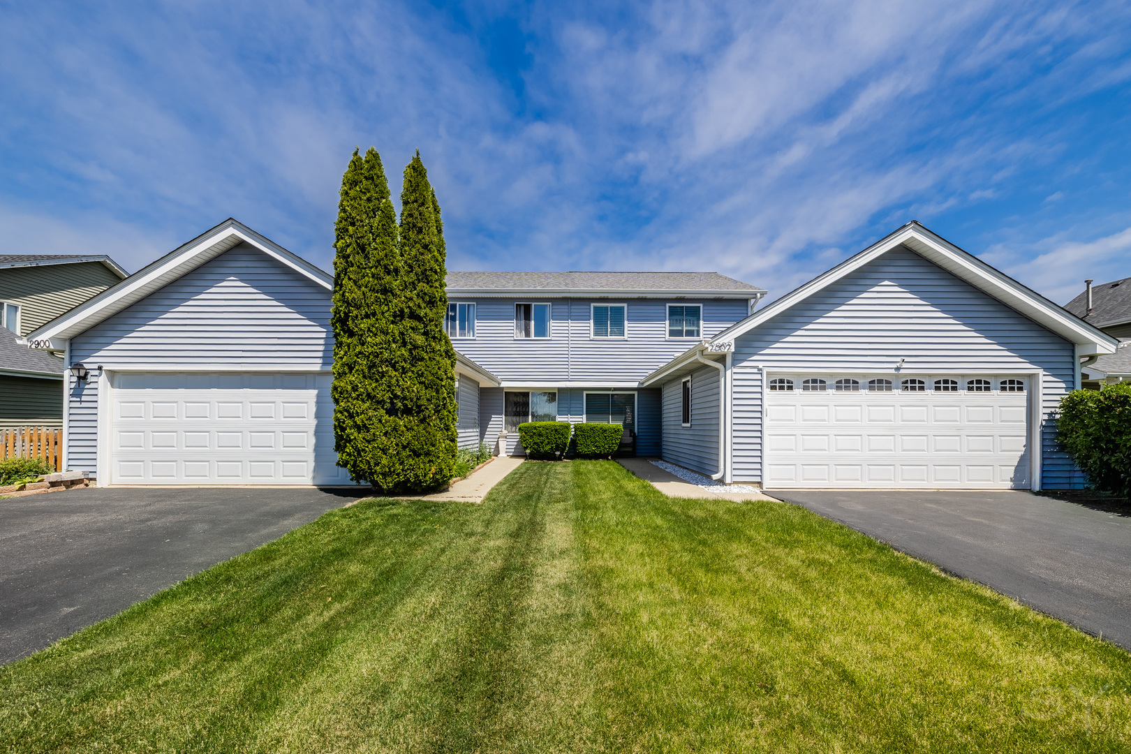 Homes for sale in Aurora, IL | 2900 Dorothy Dr, Aurora, IL 60504 | MLS# 12662303