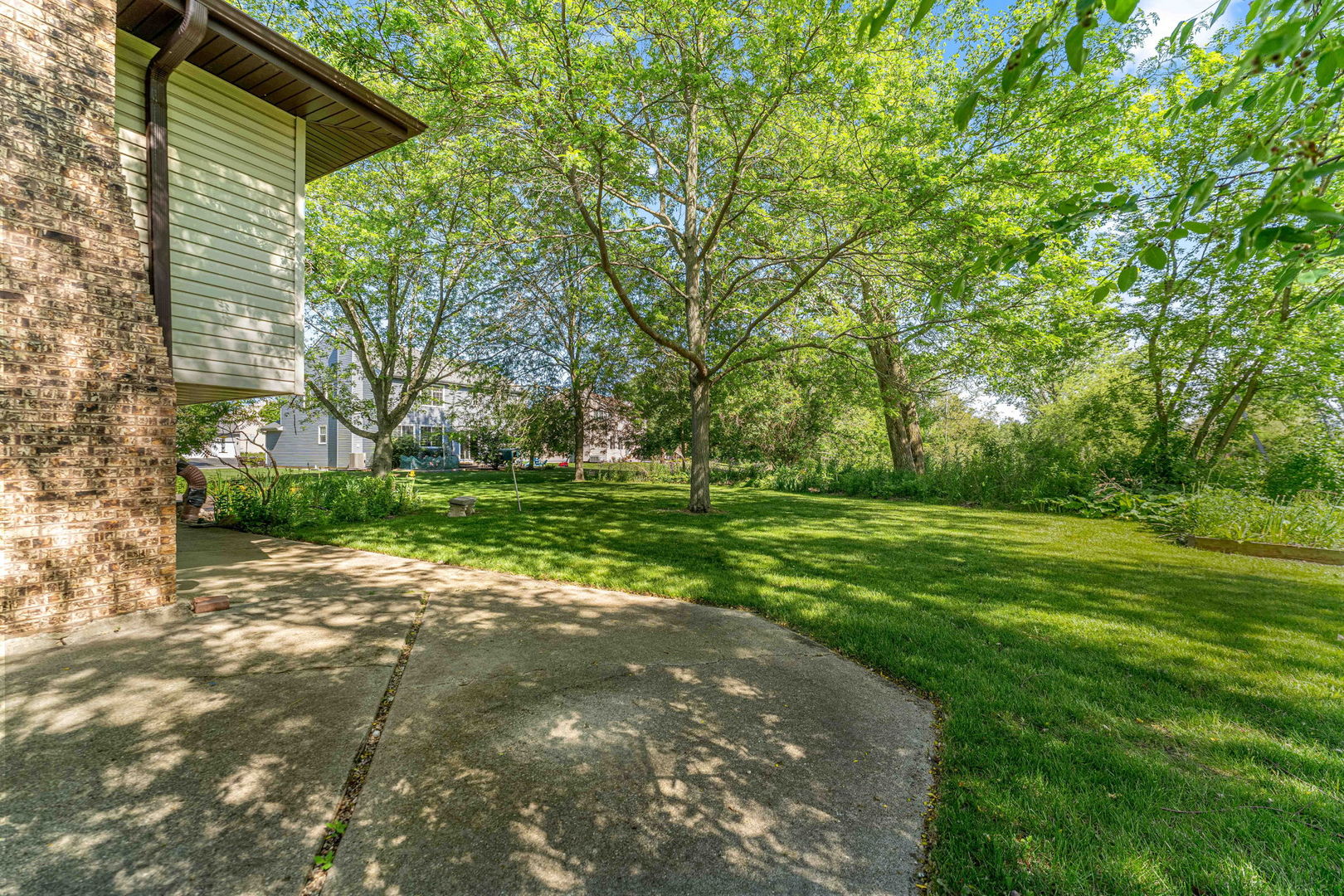 Homes for sale in Lake Zurich, IL | 1093 Poplar Ct, Lake Zurich, IL 60047 | MLS# 12662397