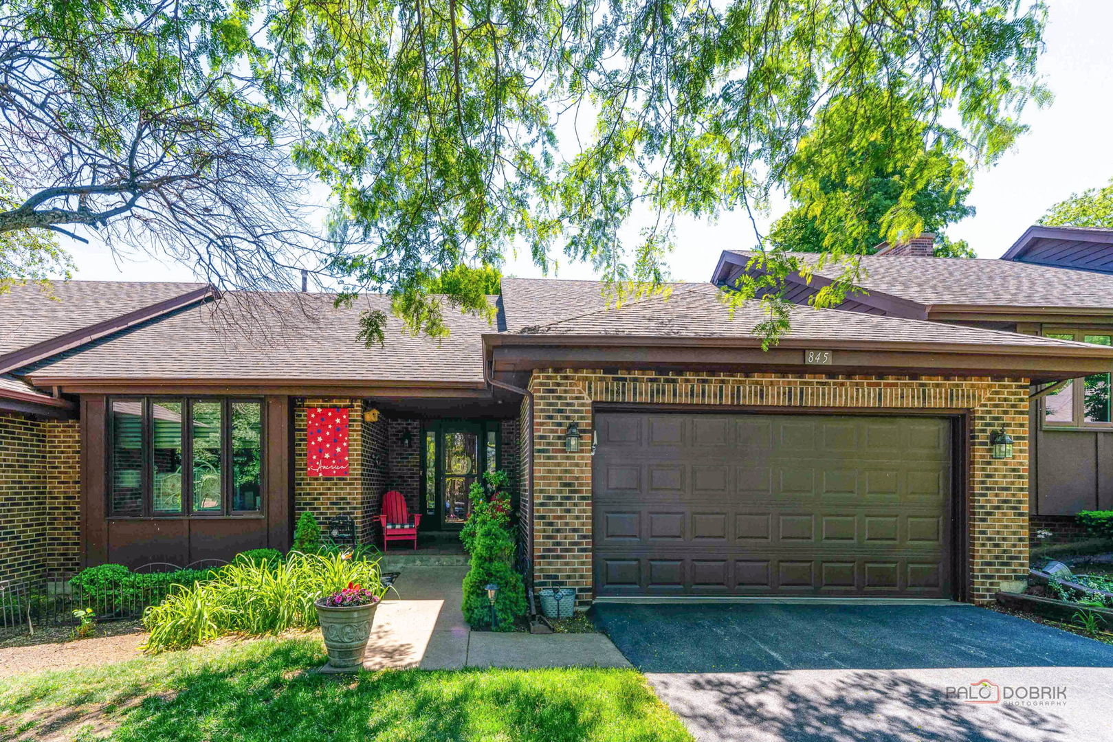 Homes for sale in Gurnee, IL | 845 Brian Ct, Gurnee, IL 60031 | MLS# 12662424