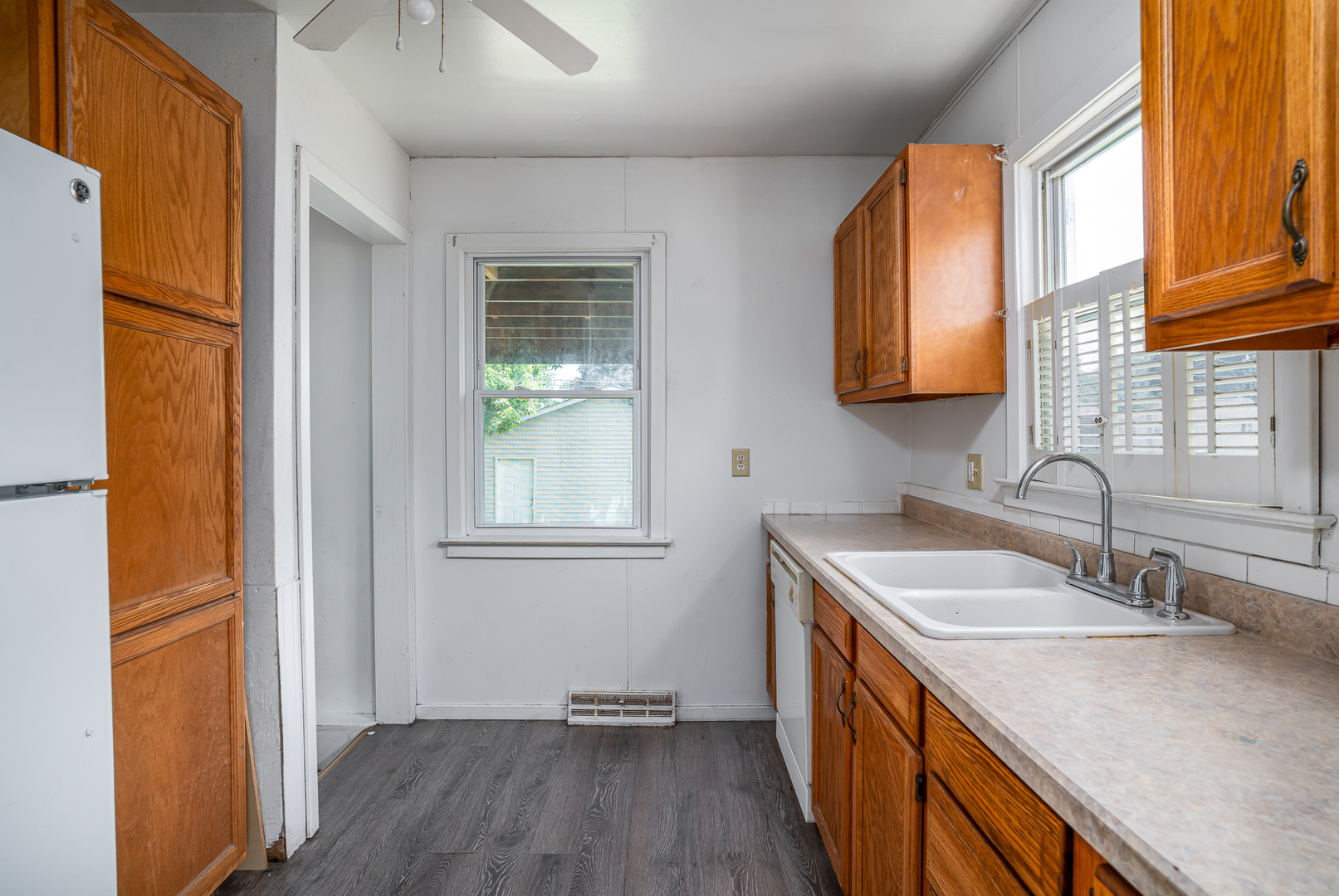 Homes for sale in East Moline, IL | 1430 18Th St, East Moline, IL 61244 | MLS# 12662431
