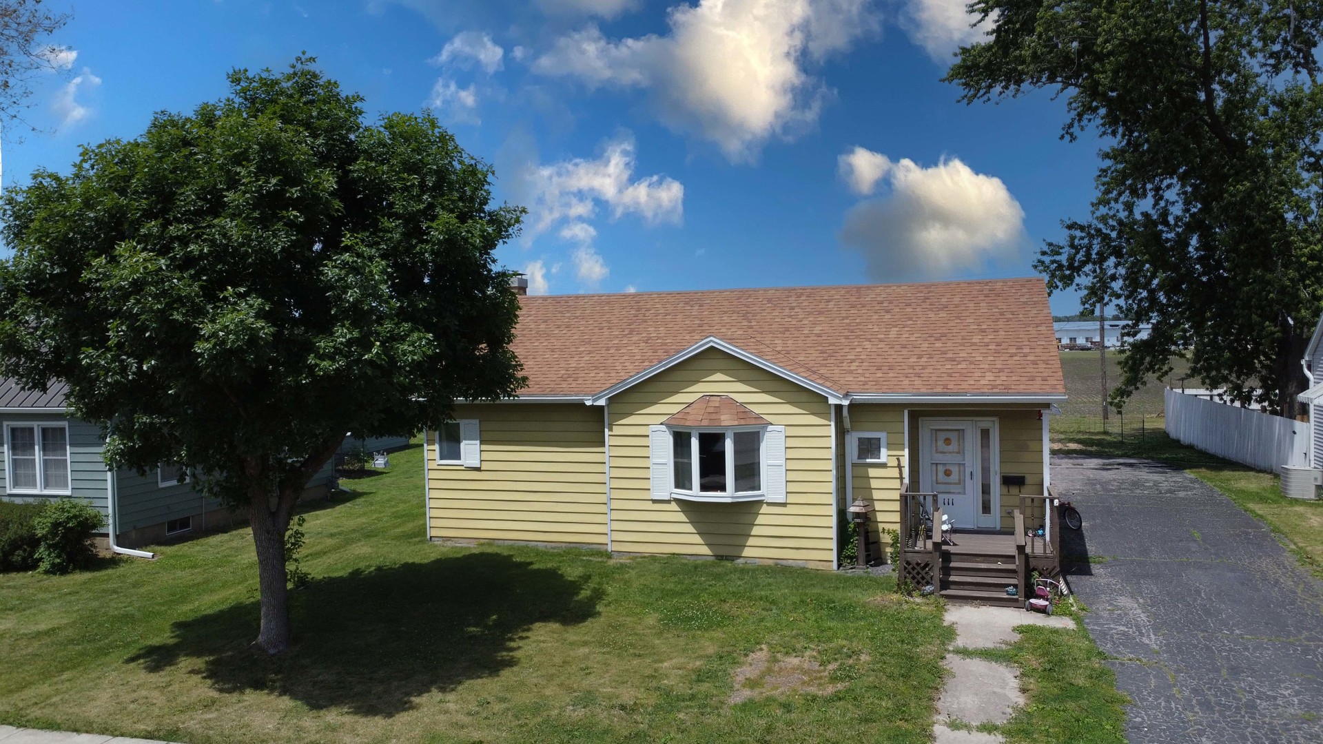 Homes for sale in Milford, IL | 111 W Mckinley Ave, Milford, IL 60953 | MLS# 12662524
