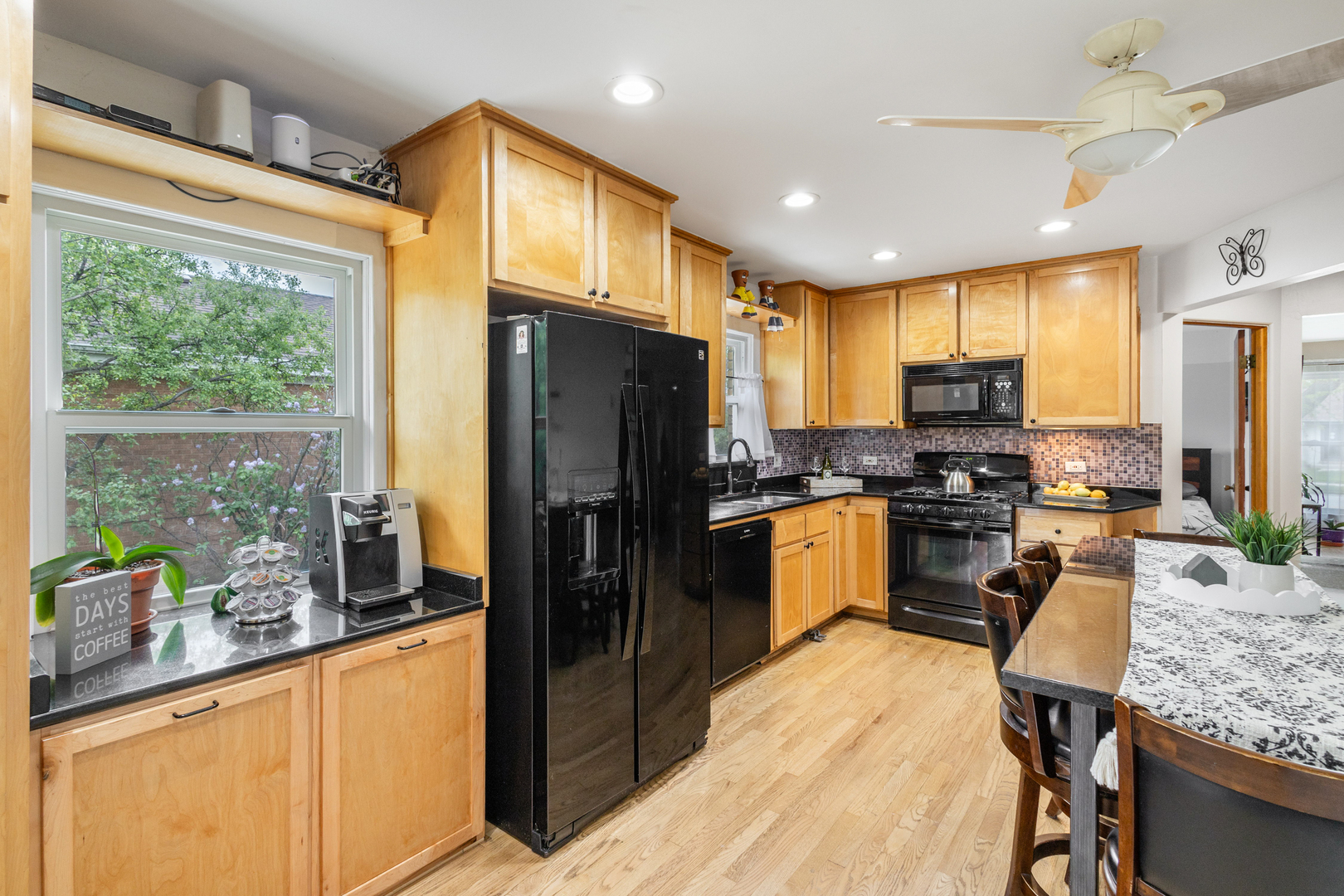 Homes for sale in Brookfield, IL | 2711 Maple Ave, Brookfield, IL 60513 | MLS# 12662548