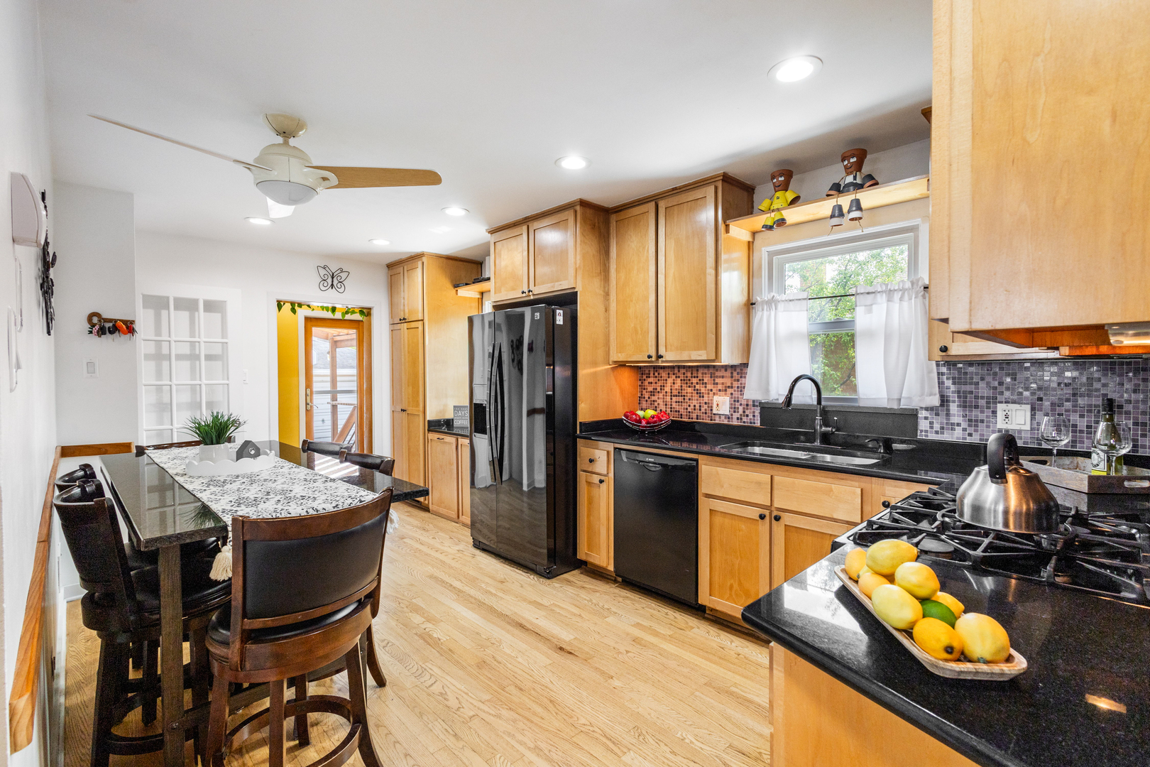 Homes for sale in Brookfield, IL | 2711 Maple Ave, Brookfield, IL 60513 | MLS# 12662548
