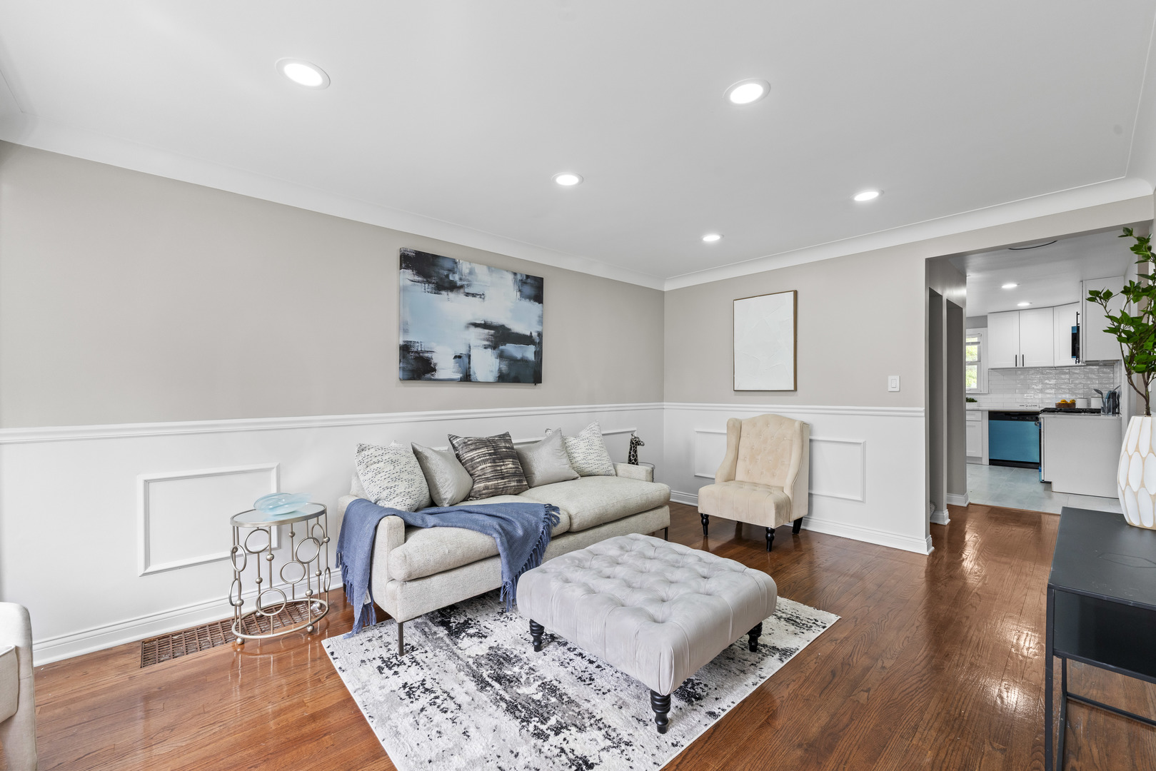 Homes for sale in Chicago, IL | 7917 S Christiana Ave, Chicago, IL 60652 | MLS# 12662563