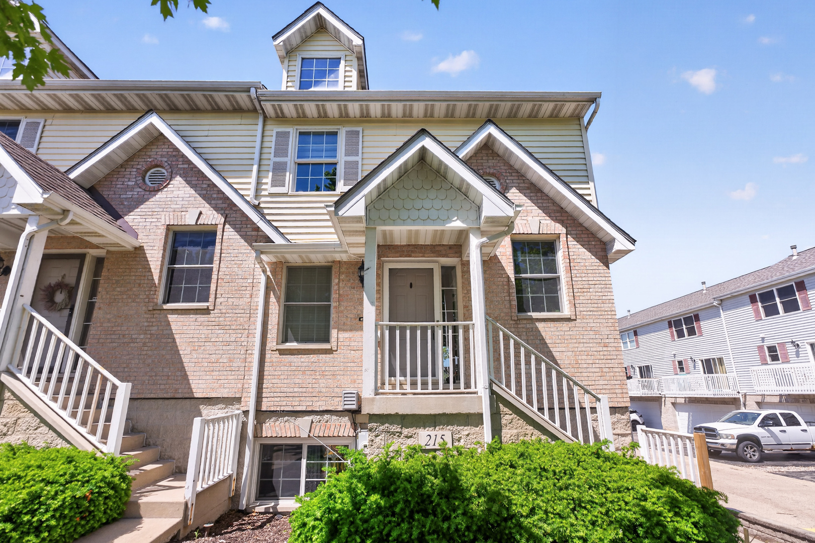 Homes for sale in Cortland, IL | 215 W Cortland Center Rd, Cortland, IL 60112 | MLS# 12662593