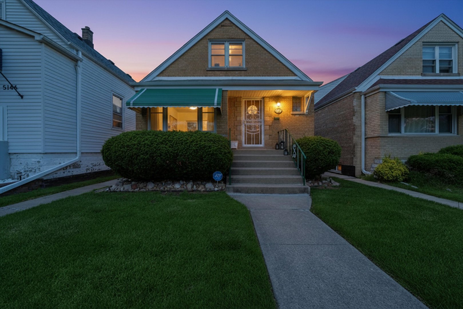 Homes for sale in Chicago, IL | 5142 S Lockwood Ave, Chicago, IL 60638 | MLS# 12662698