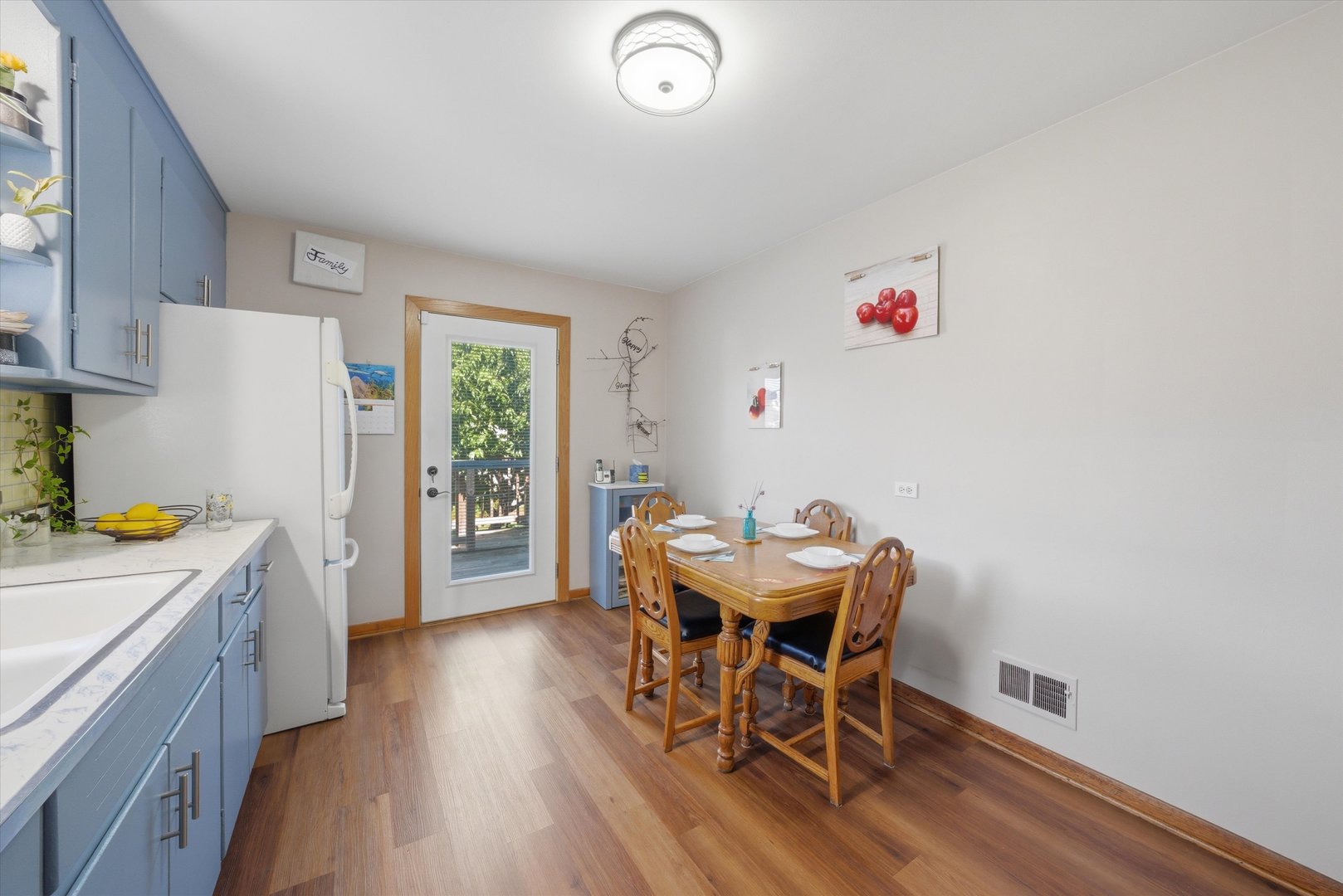 Homes for sale in Chicago, IL | 5142 S Lockwood Ave, Chicago, IL 60638 | MLS# 12662698