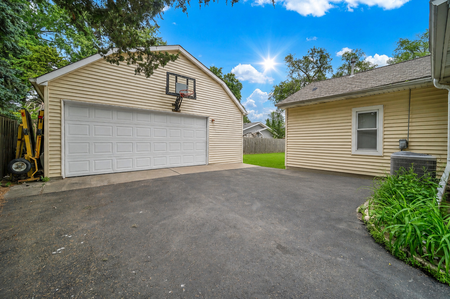 Homes for sale in Lombard, IL | 230 W Morris Ave, Lombard, IL 60148 | MLS# 12662727
