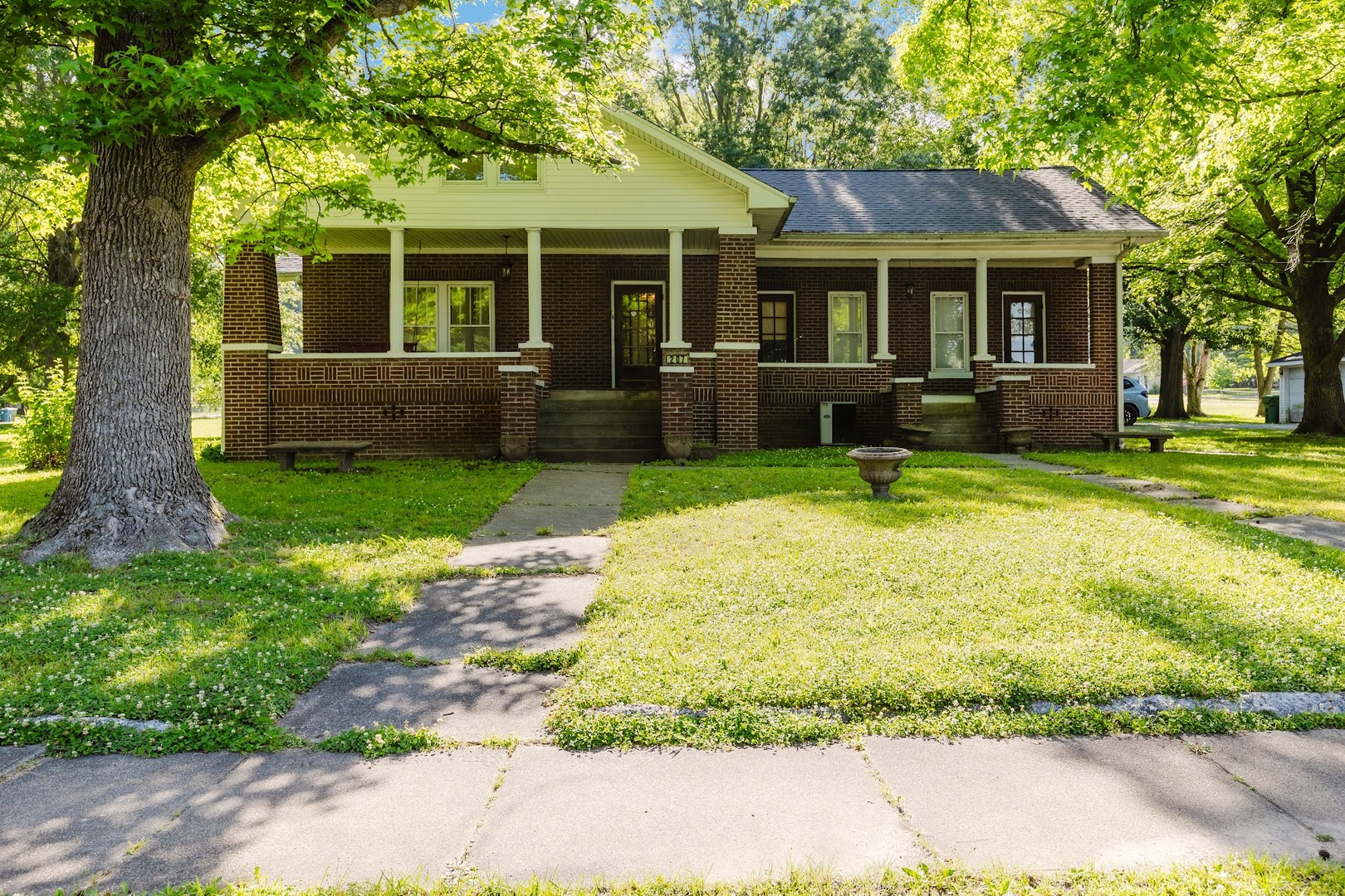 Homes for sale in Cambria, IL | 207 S Maple St, Cambria, IL 62915 | MLS# 12662777