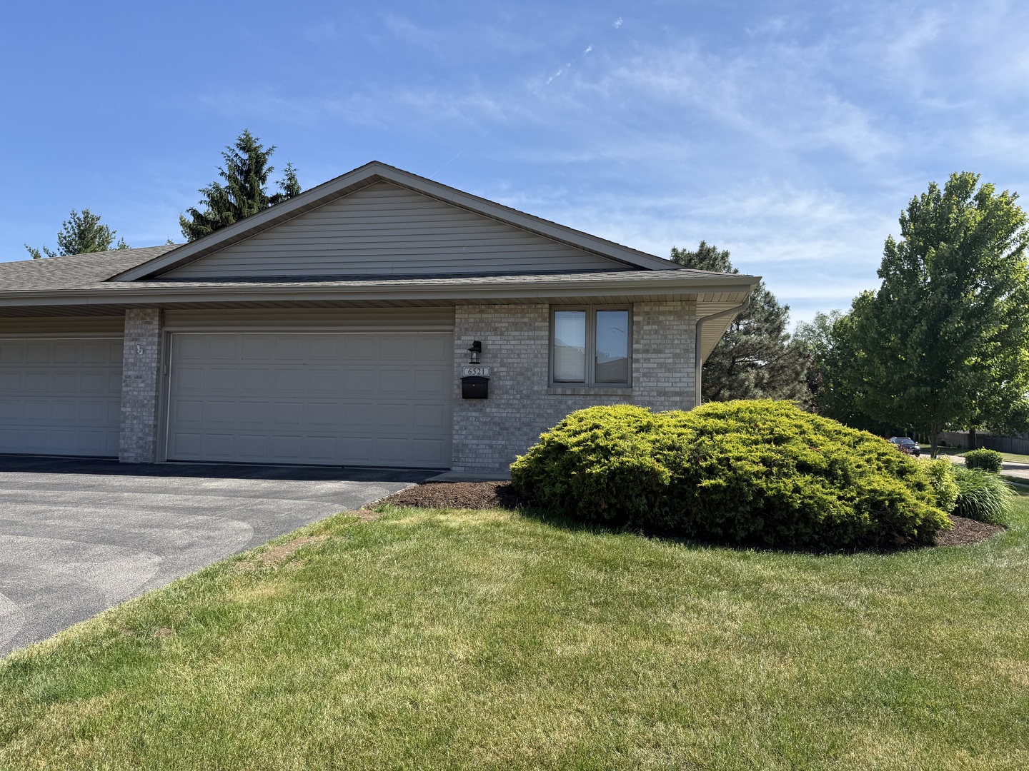 Homes for sale in Rockford, IL | 6521 Laurelwood Dr #6521, Rockford, IL 61108 | MLS# 12663054