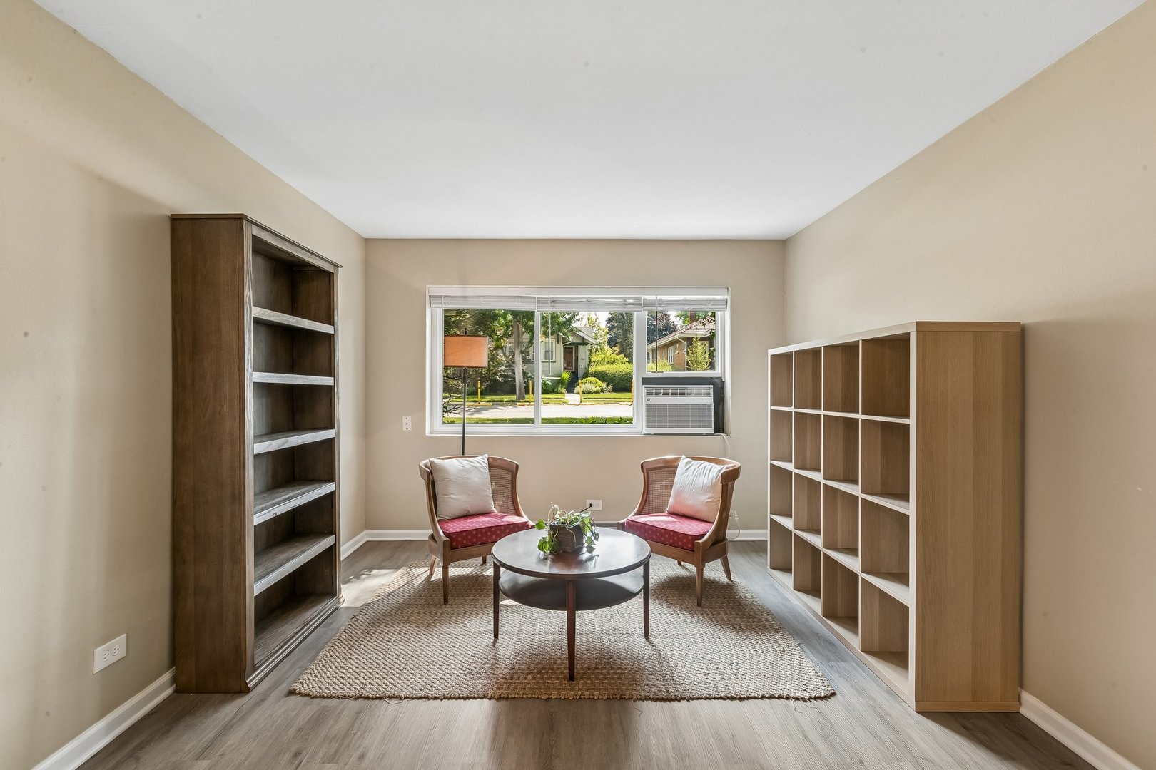 Homes for sale in Oak Park, IL | 727 S Maple Ave #102, Oak Park, IL 60304 | MLS# 12663055