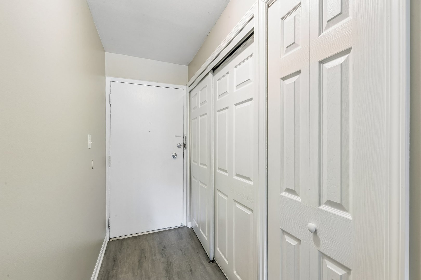 Homes for sale in Oak Park, IL | 727 S Maple Ave #102, Oak Park, IL 60304 | MLS# 12663055