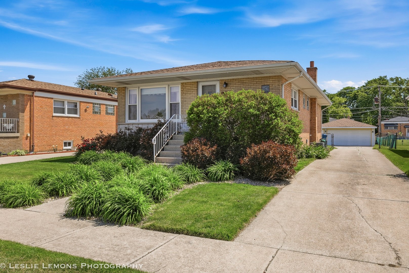 Homes for sale in Alsip, IL | 12213 S Hamlin Ave, Alsip, IL 60803 | MLS# 12663066