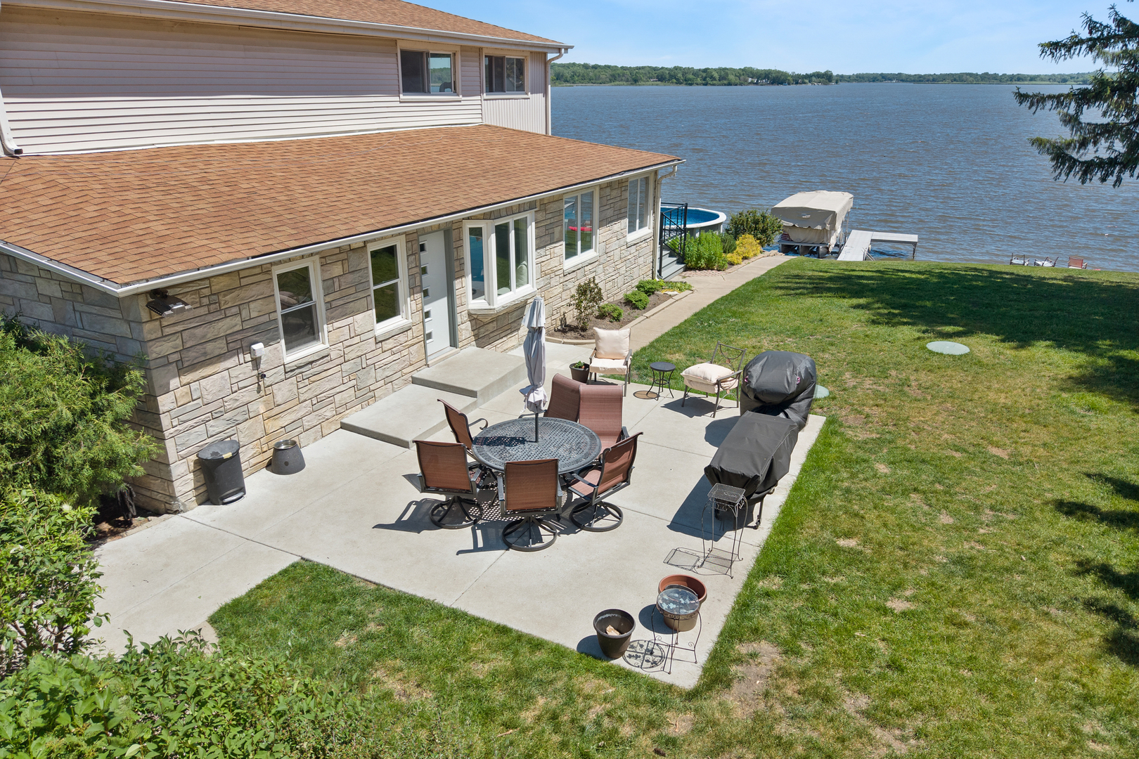 Homes for sale in Fox Lake, IL | 183 Riverside Island Dr, Fox Lake, IL 60020 | MLS# 12663068
