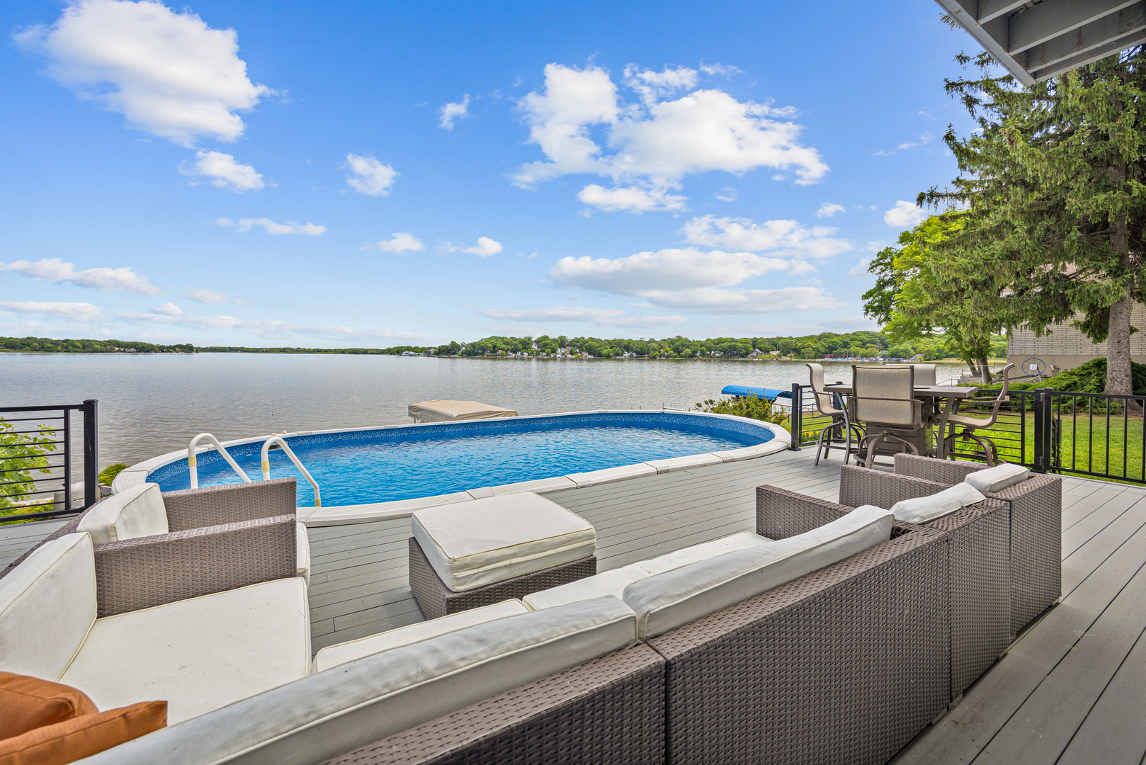 Homes for sale in Fox Lake, IL | 183 Riverside Island Dr, Fox Lake, IL 60020 | MLS# 12663068