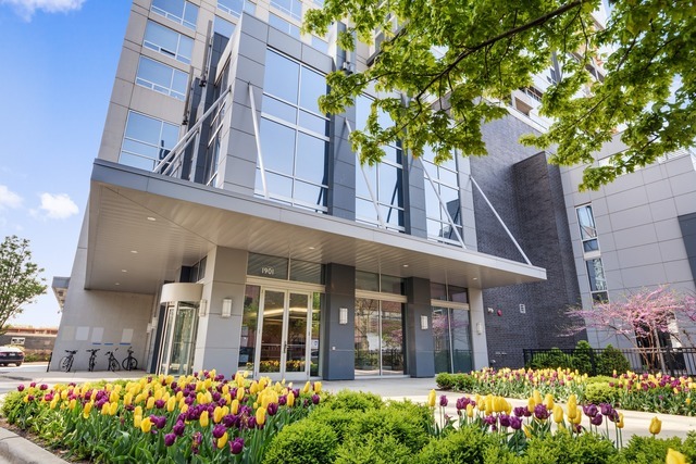 Homes for sale in Chicago, IL | 1901 S Calumet Ave #2712, Chicago, IL 60616 | MLS# 12663085