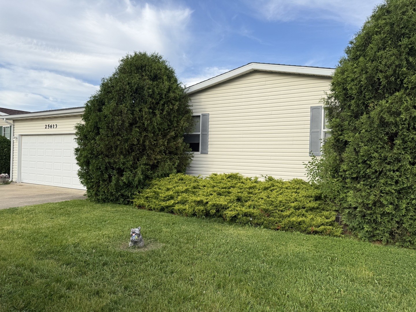 Homes for sale in Monee, IL | 25613 Shinnecock Dr, Monee, IL 60449 | MLS# 12663113