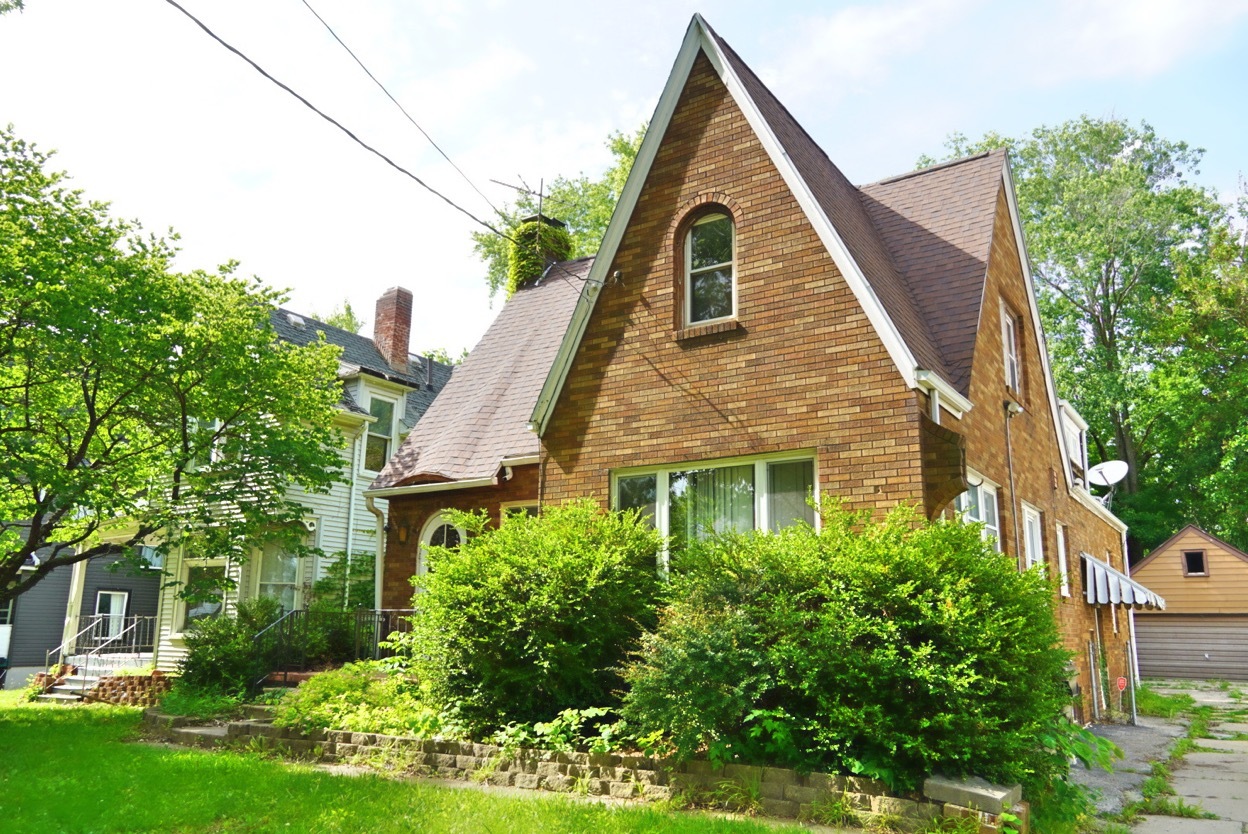 Homes for sale in Peoria, IL | 113 E Arcadia Ave, Peoria, IL 61603 | MLS# 12663194