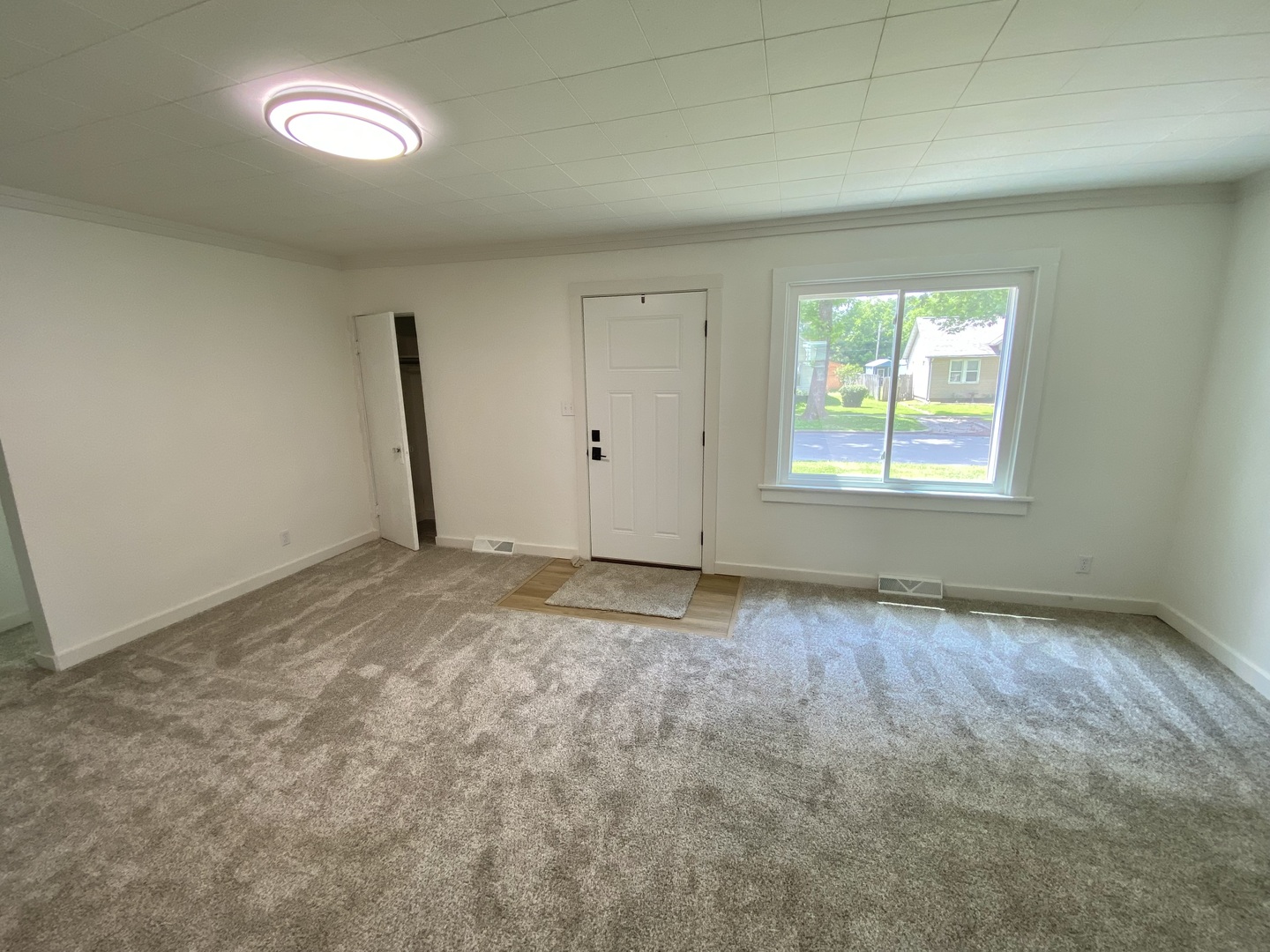 Homes for sale in Centralia, IL | 635 S Sycamore St, Centralia, IL 62801 | MLS# 12663217