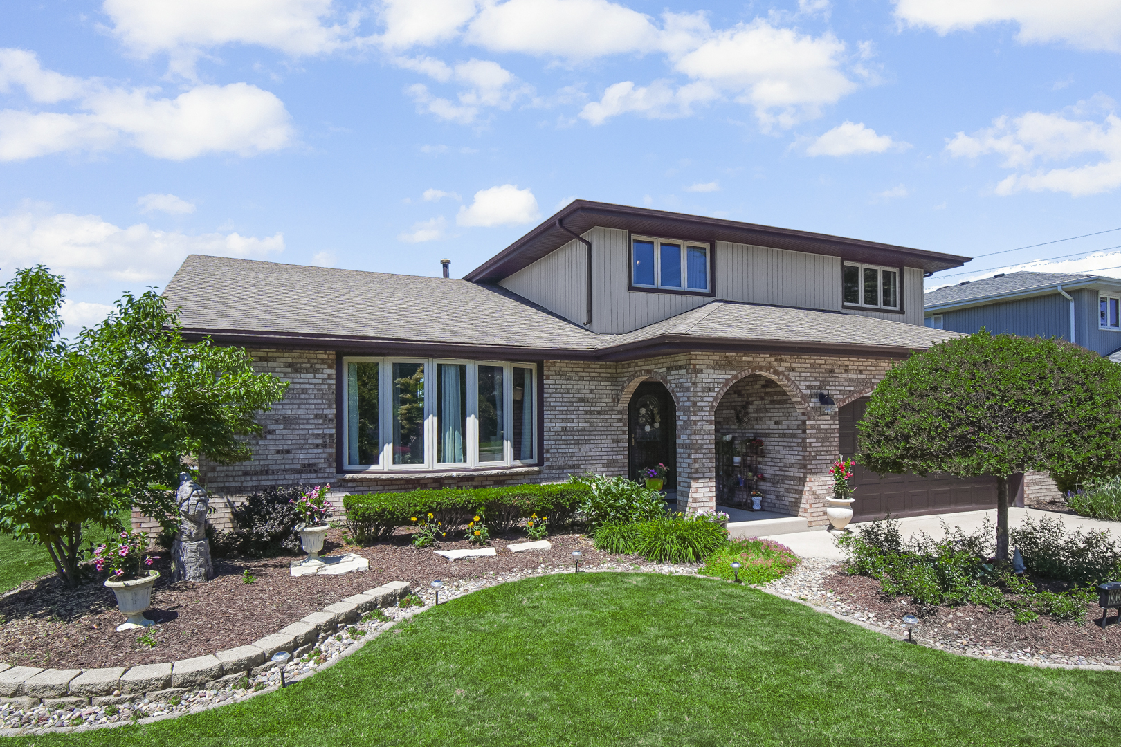 Homes for sale in Homer Glen, IL | 13036 Meadowlark Ct, Homer Glen, IL 60491 | MLS# 12663275