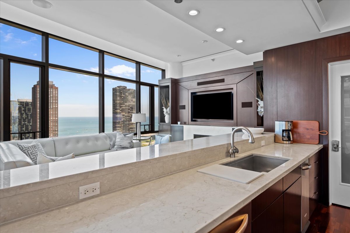 Homes for sale in Chicago, IL | 450 E Waterside Dr #3409, Chicago, IL 60601 | MLS# 12663339