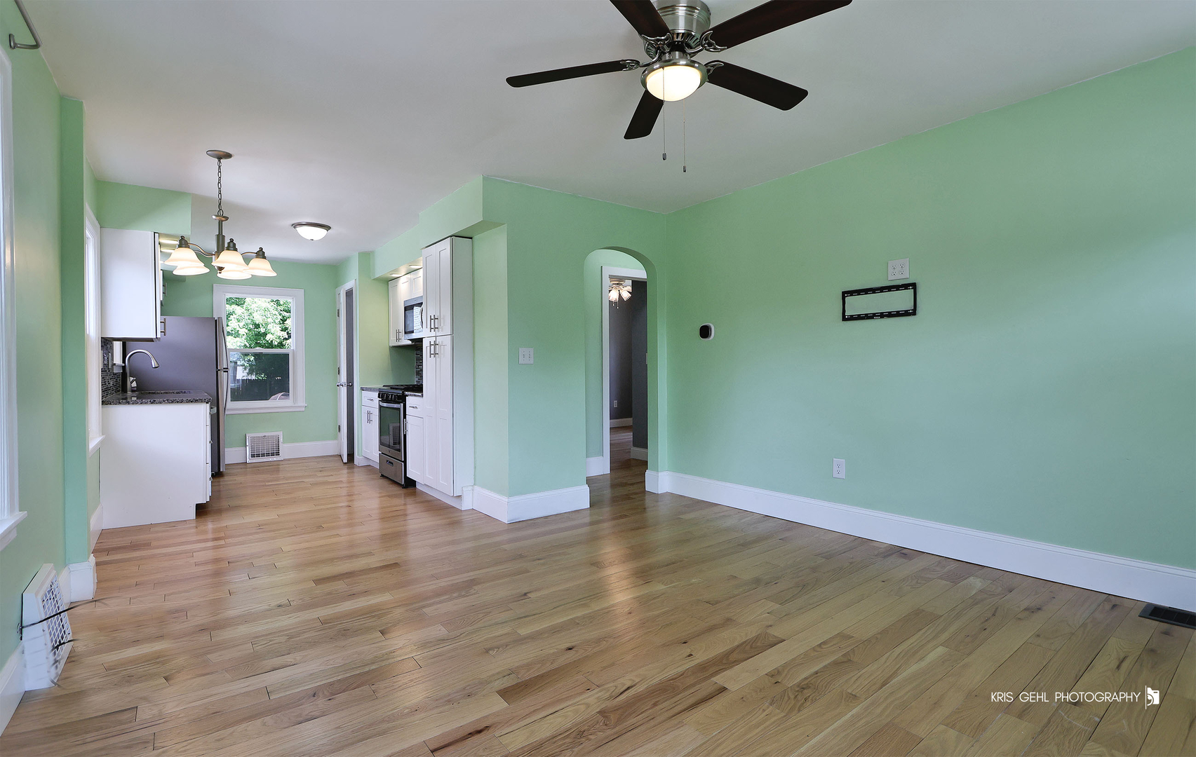 Homes for sale in Woodstock, IL | 615 Park St, Woodstock, IL 60098 | MLS# 12663527