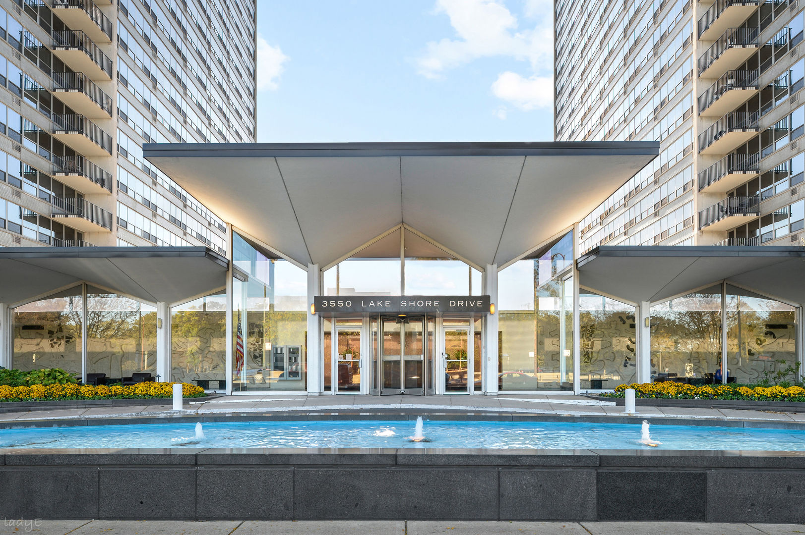 Homes for sale in Chicago, IL | 3550 N Lake Shore Dr #1922, Chicago, IL 60657 | MLS# 12663538