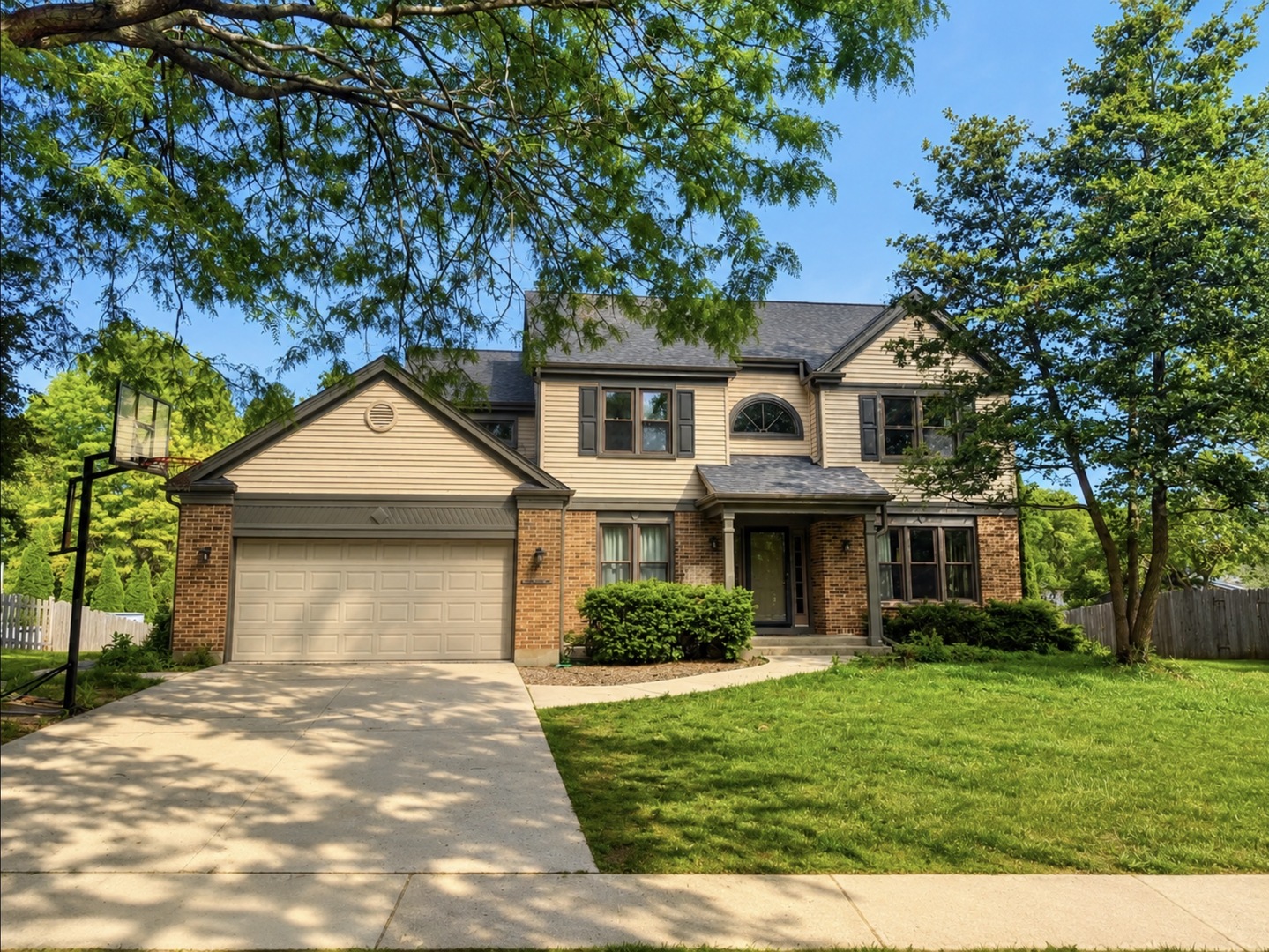 Homes for sale in Cary, IL | 201 Conestoga Trl, Cary, IL 60013 | MLS# 12663588