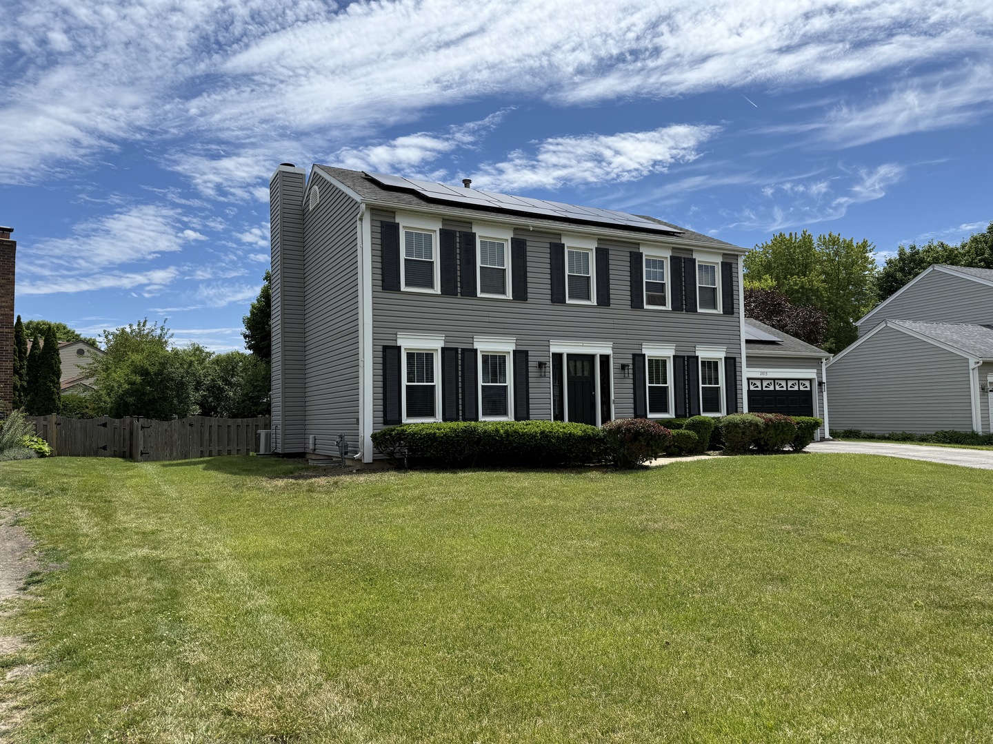 Homes for sale in Gurnee, IL | 2013 Liberty Ln, Gurnee, IL 60031 | MLS# 12663599