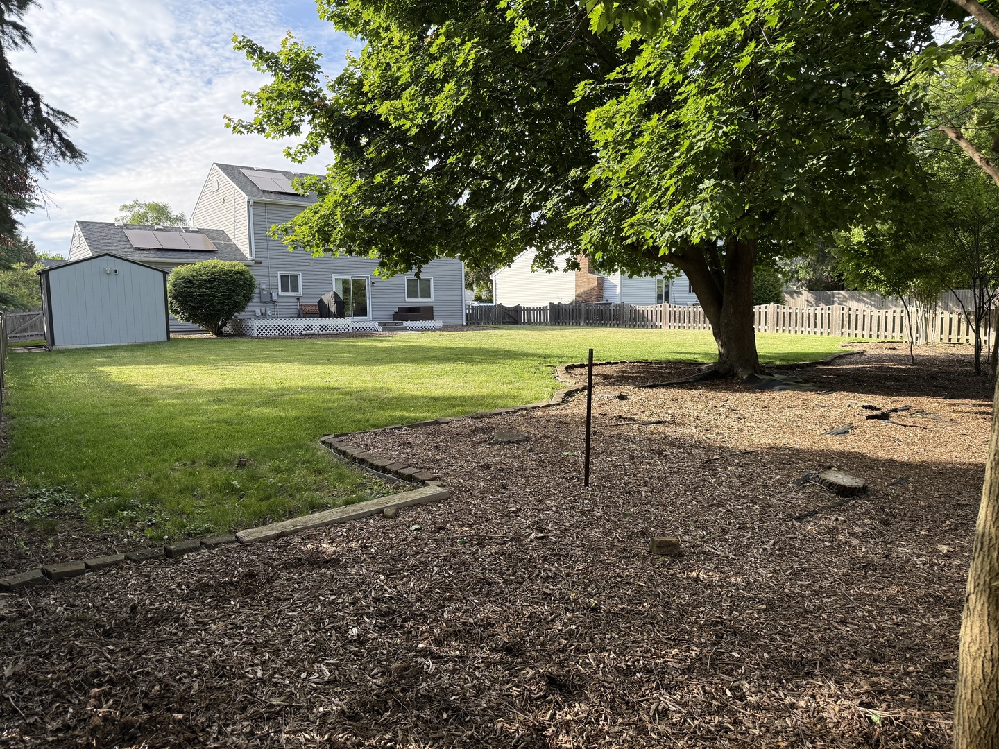 Homes for sale in Gurnee, IL | 2013 Liberty Ln, Gurnee, IL 60031 | MLS# 12663599