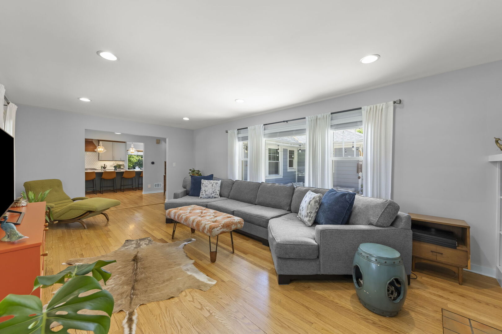 Homes for sale in Glen Ellyn, IL | 226 Woodstock Ave, Glen Ellyn, IL 60137 | MLS# 12663637