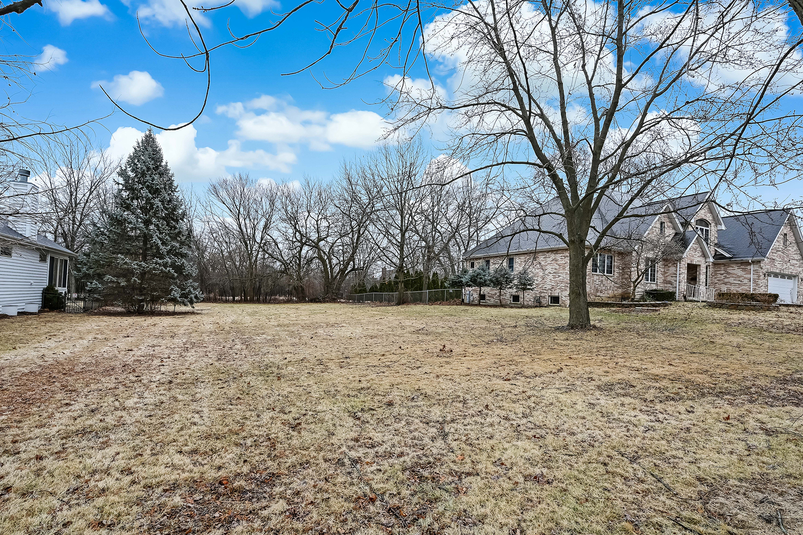 Homes for sale in Willowbrook, IL | 1351 S Ridge Rd, Willowbrook, IL 60527 | MLS# 12663649