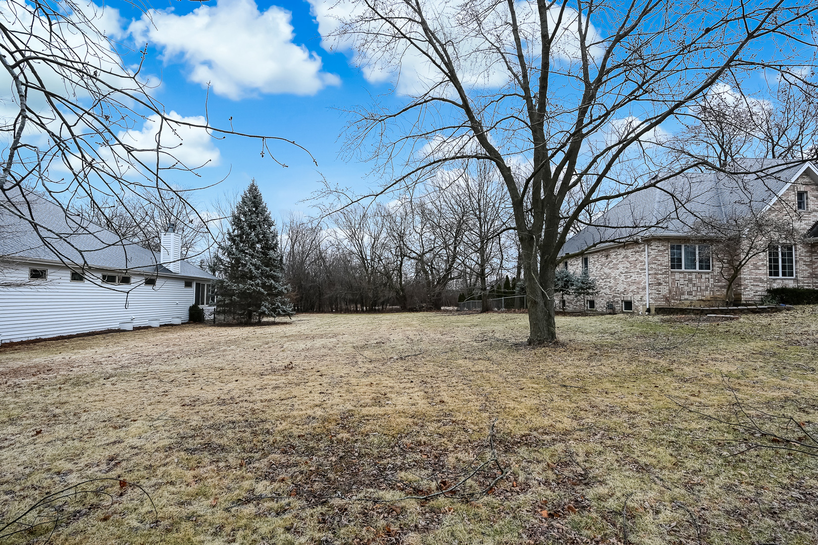 Homes for sale in Willowbrook, IL | 1351 S Ridge Rd, Willowbrook, IL 60527 | MLS# 12663649