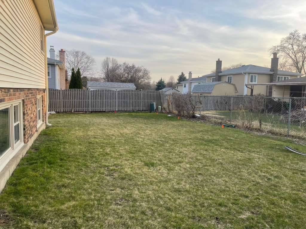 Homes for sale in Elk Grove Village, IL | 852 Tonne Rd, Elk Grove Village, IL 60007 | MLS# 12663837