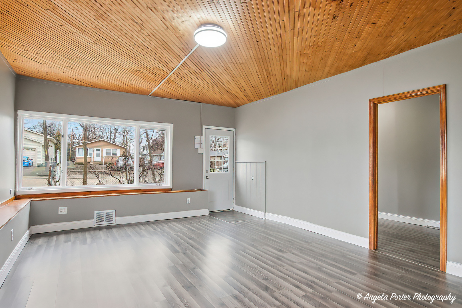 Homes for sale in Round Lake Park, IL | 320 E Washington St, Round Lake Park, IL 60073 | MLS# 12663847