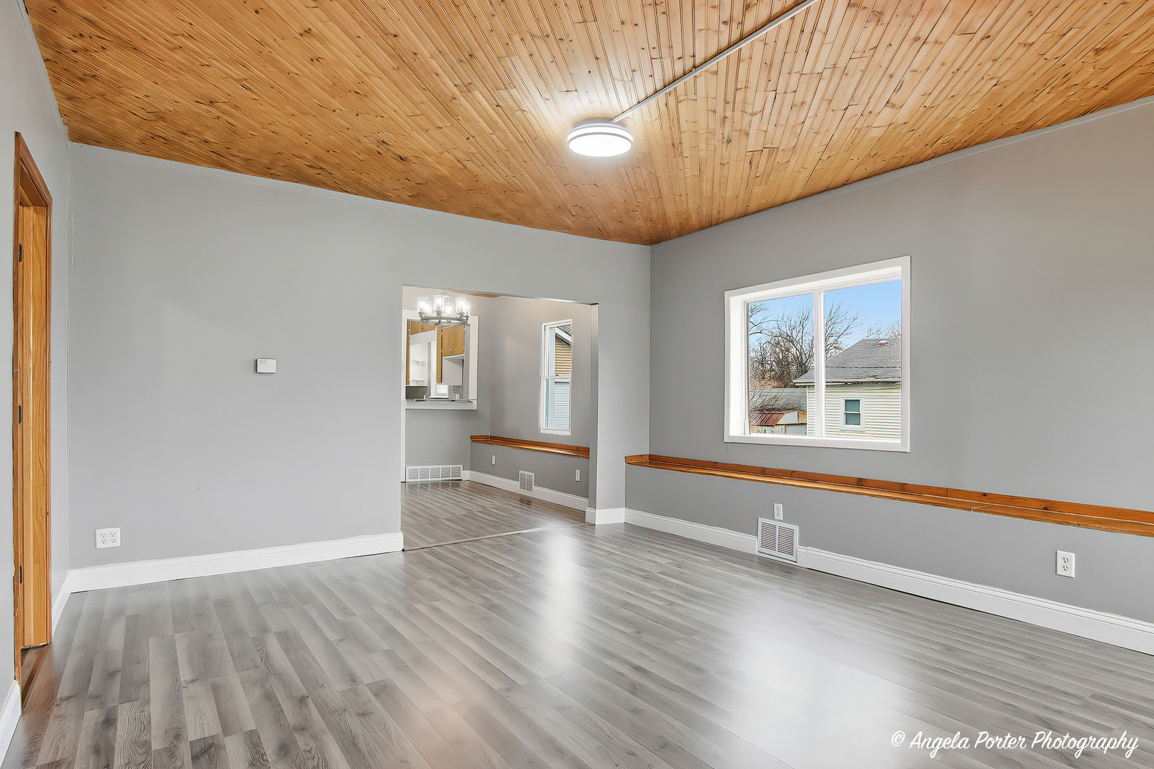 Homes for sale in Round Lake Park, IL | 320 E Washington St, Round Lake Park, IL 60073 | MLS# 12663847