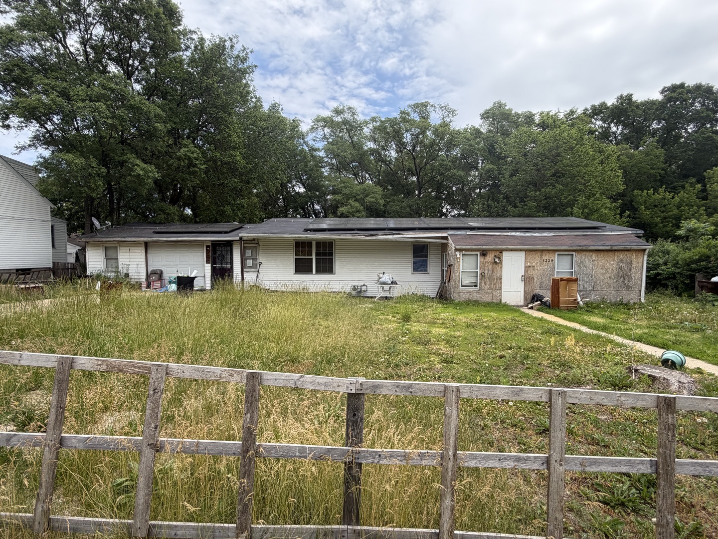 Homes for sale in Rockford, IL | 3229 Coleman Ave, Rockford, IL 61101 | MLS# 12663881