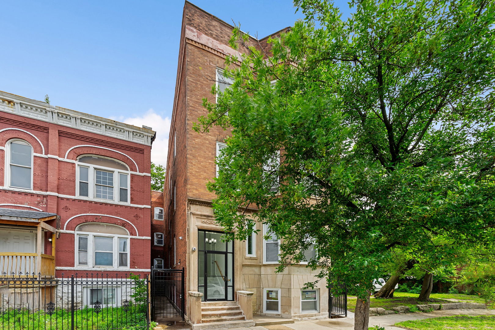 1st image of 140 W 66th St #1F, Chicago, IL 60621 | MLS# 12663889