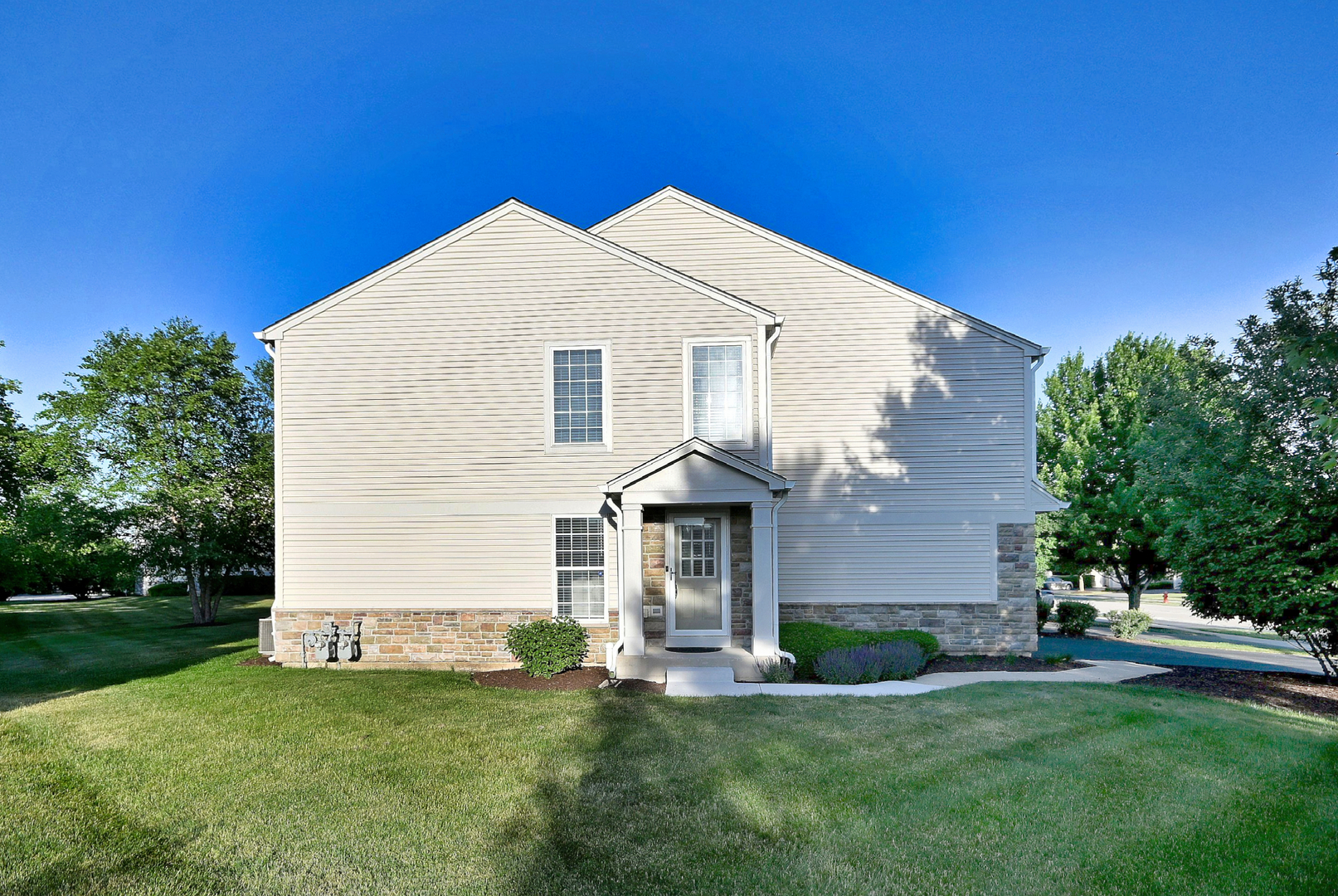 Homes for sale in Plainfield, IL | 24944 W Franklin Ln #24944, Plainfield, IL 60585 | MLS# 12663929