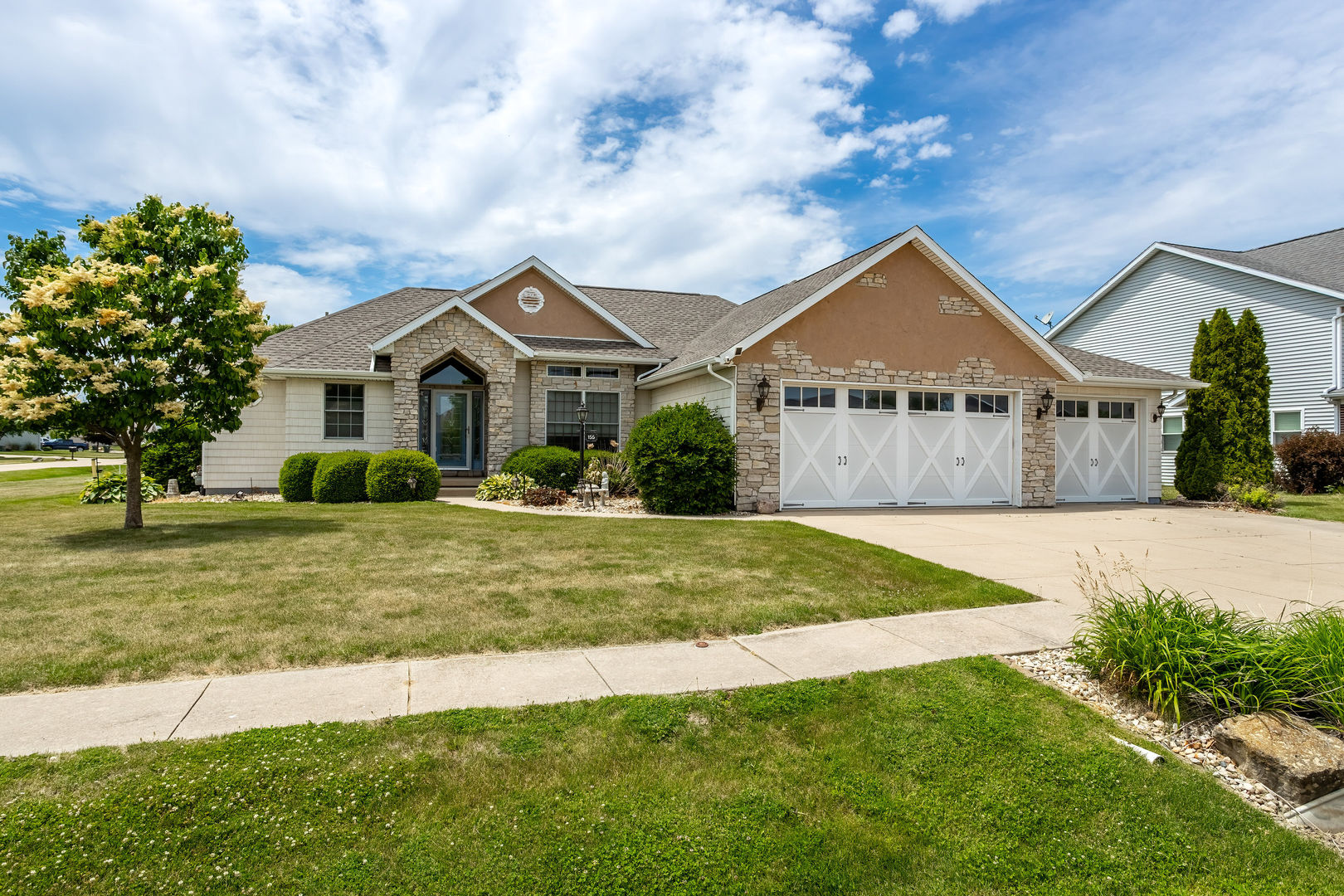 Homes for sale in Geneseo, IL | 155 Dragonfly Cir, Geneseo, IL 61254 | MLS# 12663941