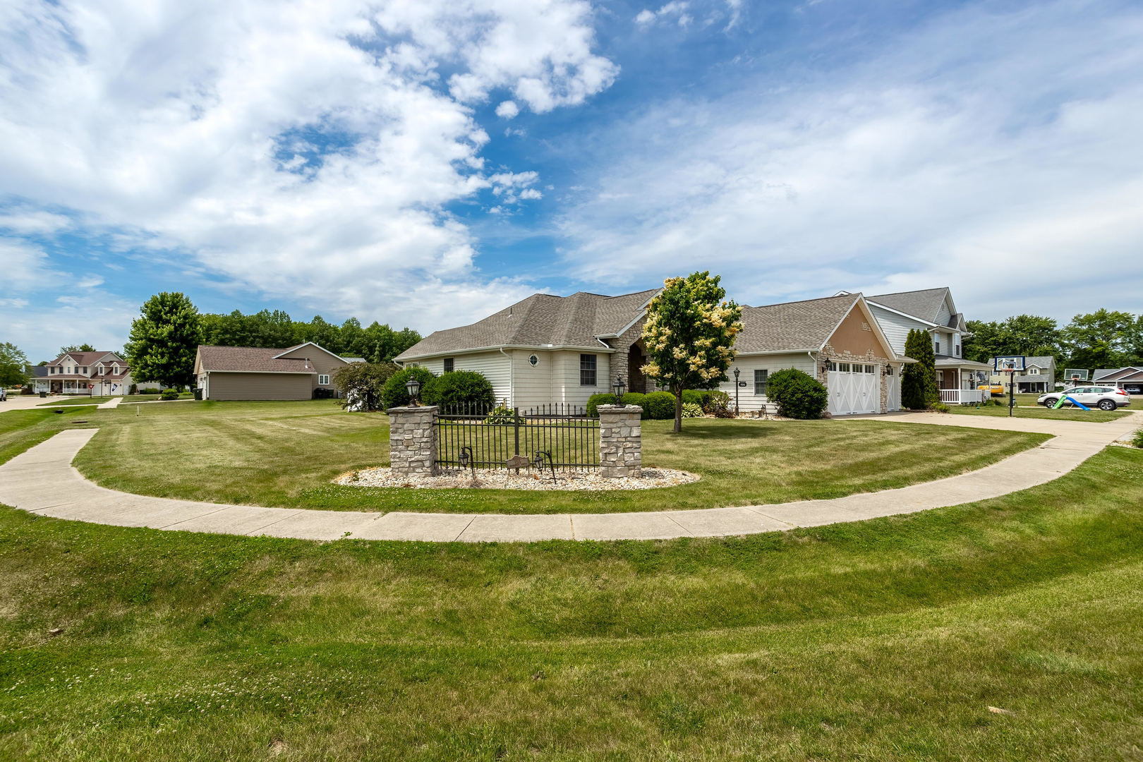 Homes for sale in Geneseo, IL | 155 Dragonfly Cir, Geneseo, IL 61254 | MLS# 12663941