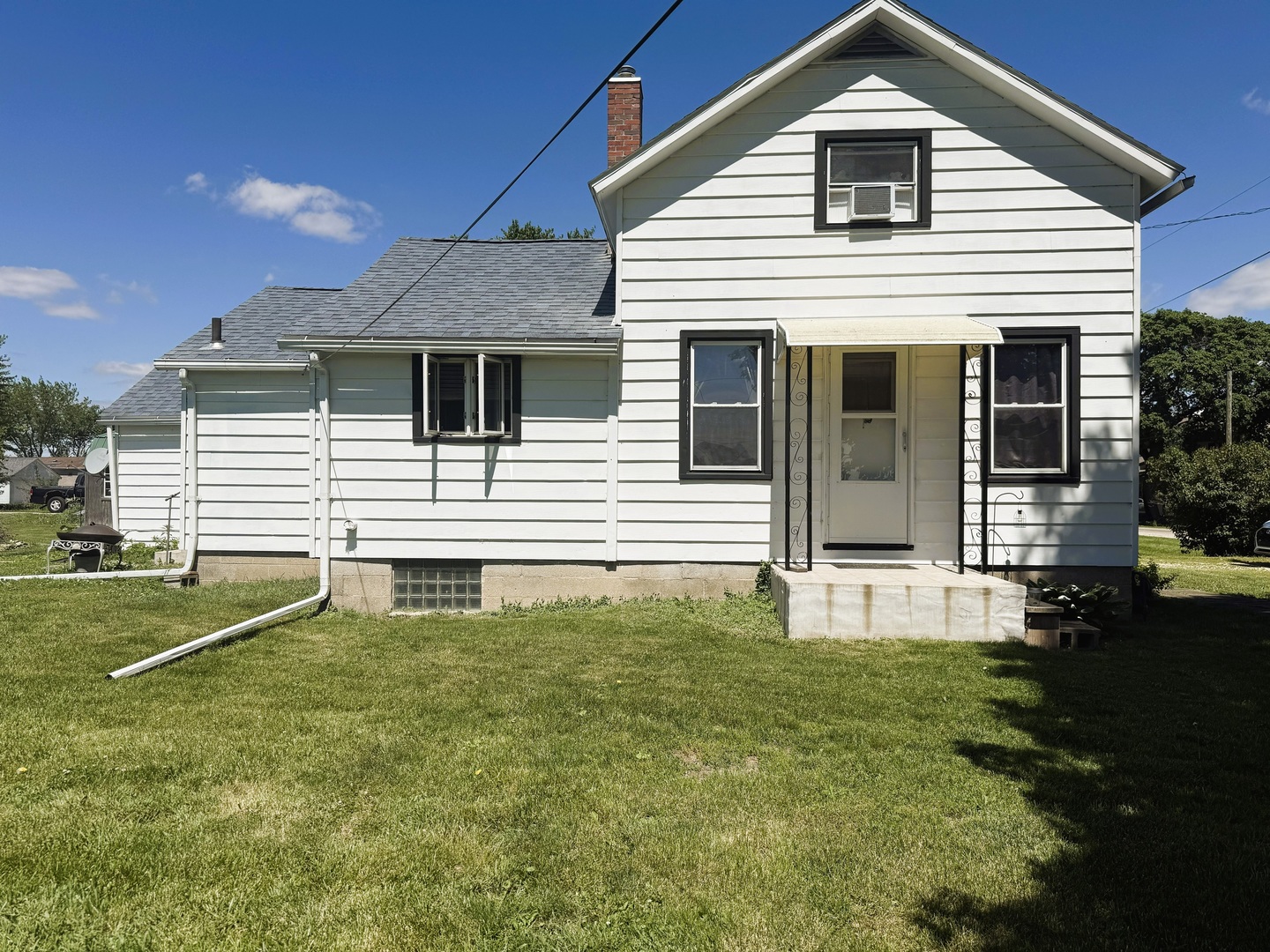 Homes for sale in Eldena, IL | 1285 Hickory St, Eldena, IL 61324 | MLS# 12664082