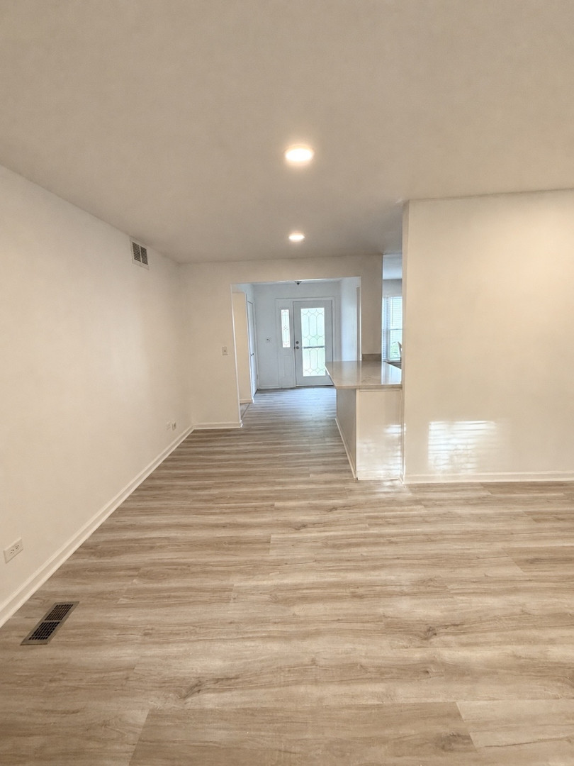 Homes for sale in Bloomingdale, IL | 228 Harvard Ln, Bloomingdale, IL 60108 | MLS# 12664155