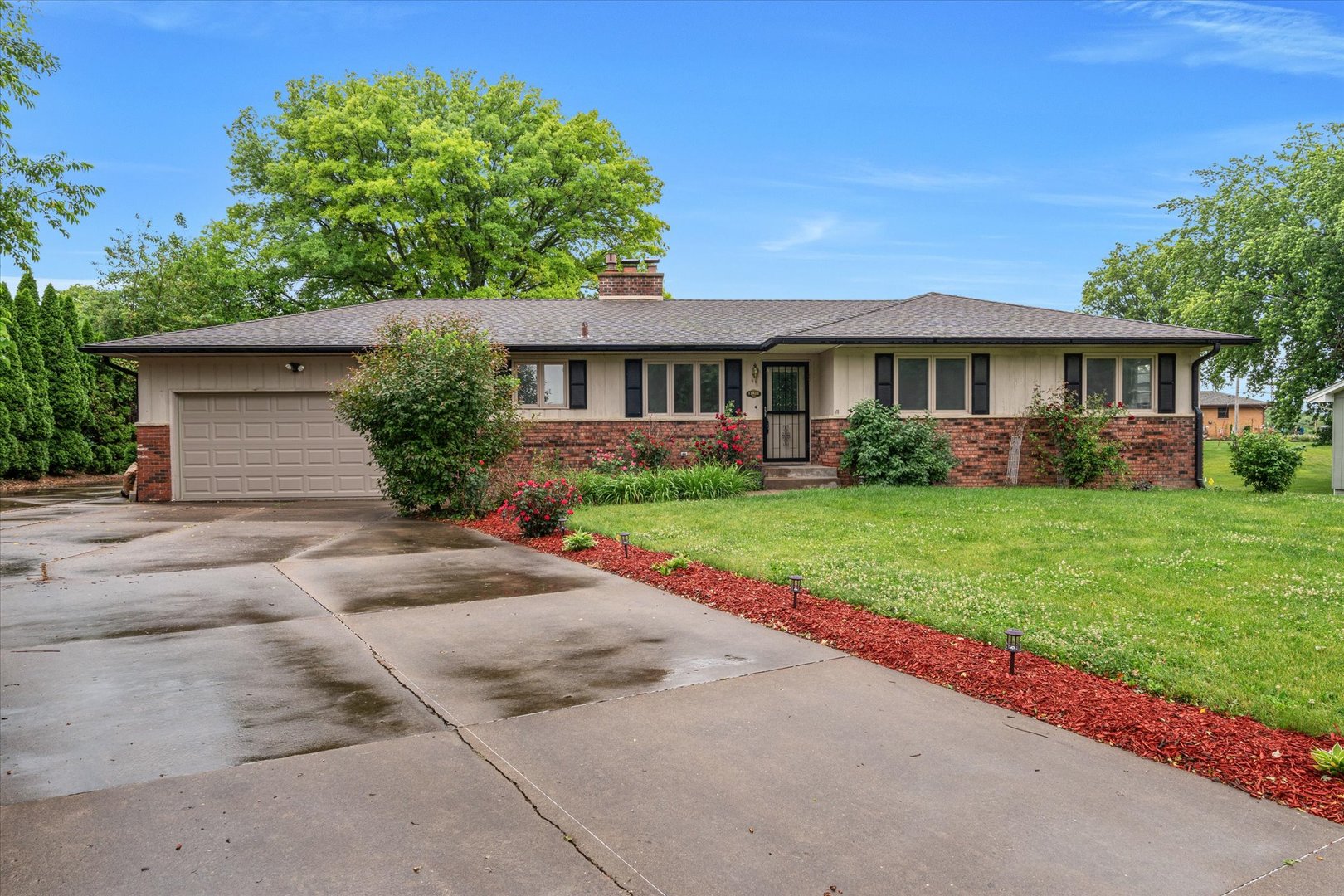 Homes for sale in Milan, IL | 11822 3rd St, Milan, IL 61264 | MLS# 12664242