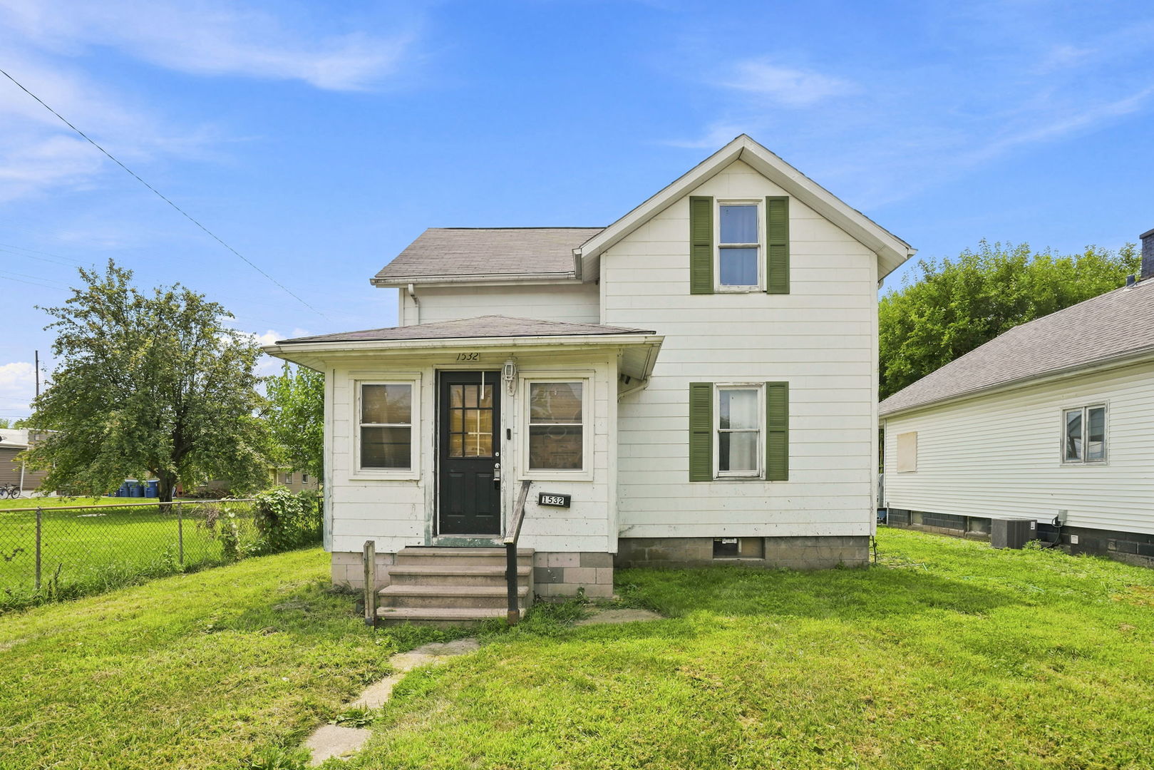 Homes for sale in East Moline, IL | 1532 11th Ave, East Moline, IL 61244 | MLS# 12664261