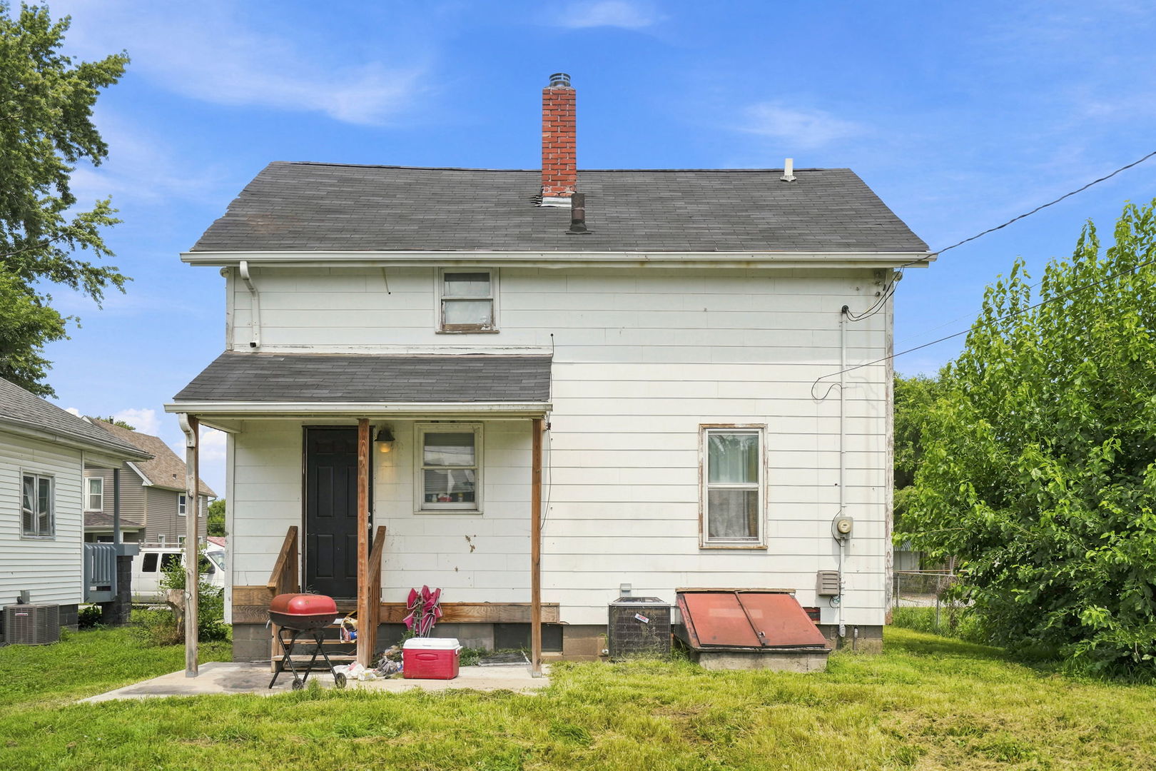 Homes for sale in East Moline, IL | 1532 11th Ave, East Moline, IL 61244 | MLS# 12664261