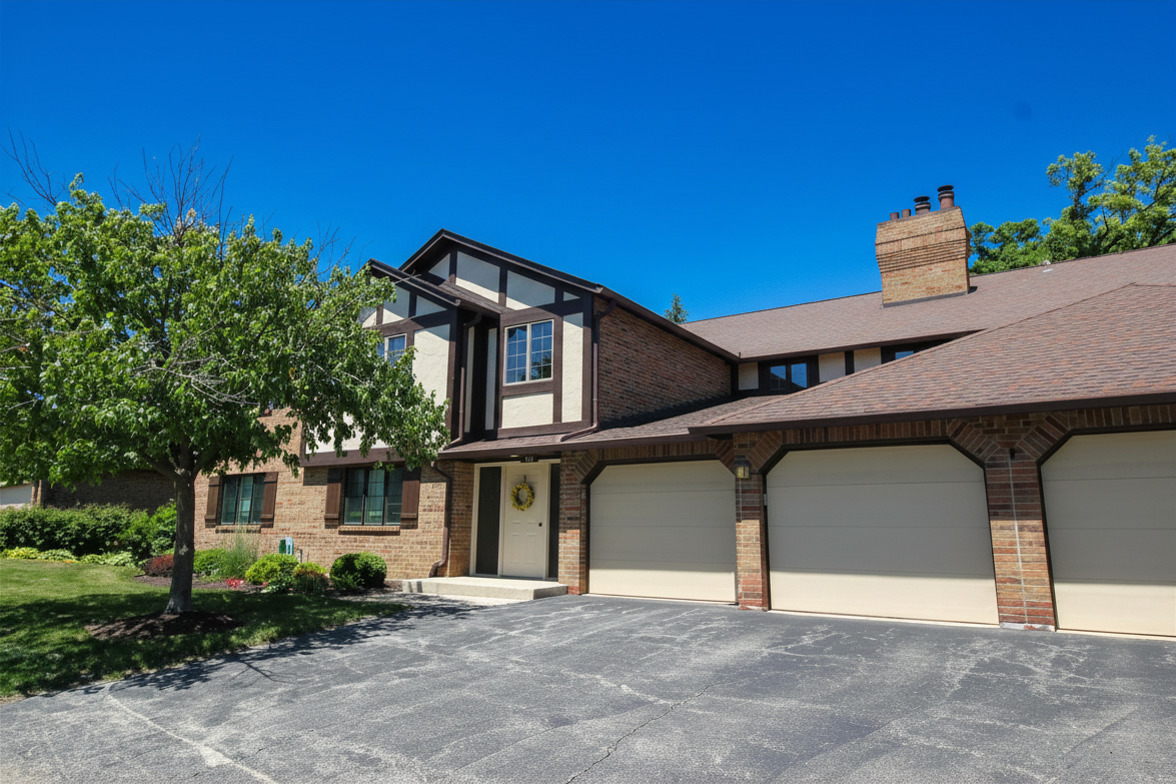 Homes for sale in Palos Heights, IL | 7762 W Arquilla Dr #2B, Palos Heights, IL 60463 | MLS# 12664280