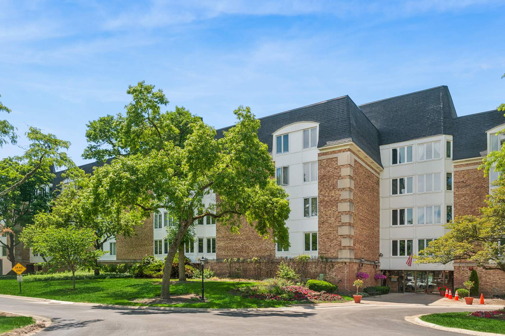 Homes for sale in Buffalo Grove, IL | 150 Lake Blvd #112, Buffalo Grove, IL 60089 | MLS# 12664291