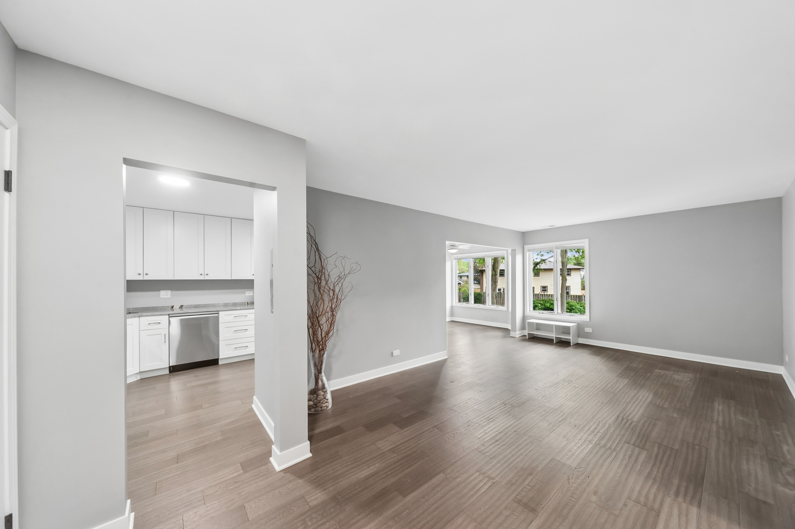 Homes for sale in Buffalo Grove, IL | 150 Lake Blvd #112, Buffalo Grove, IL 60089 | MLS# 12664291