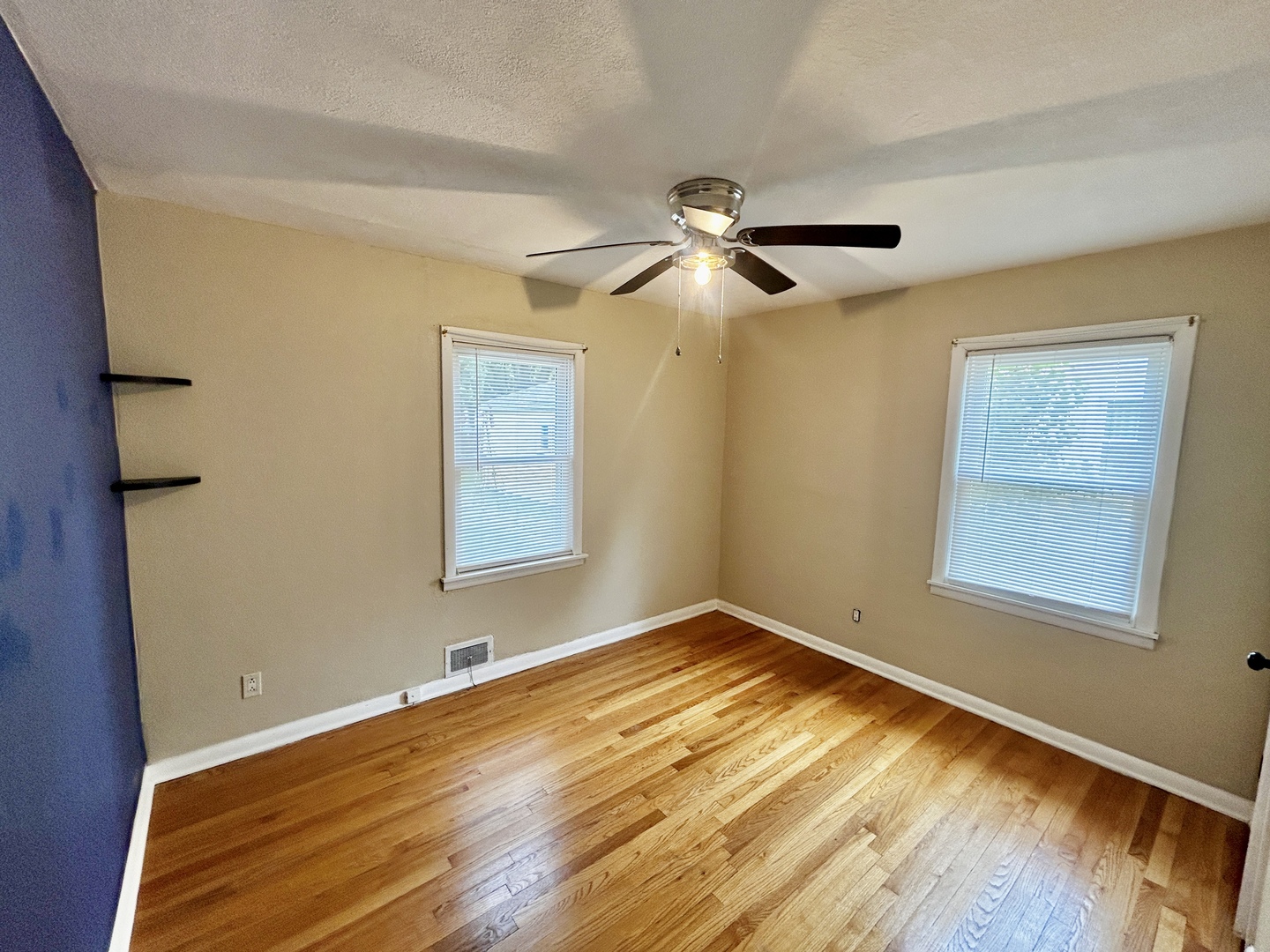 Homes for sale in Rockford, IL | 1907 W Pearl Ave, Rockford, IL 61103 | MLS# 12664295